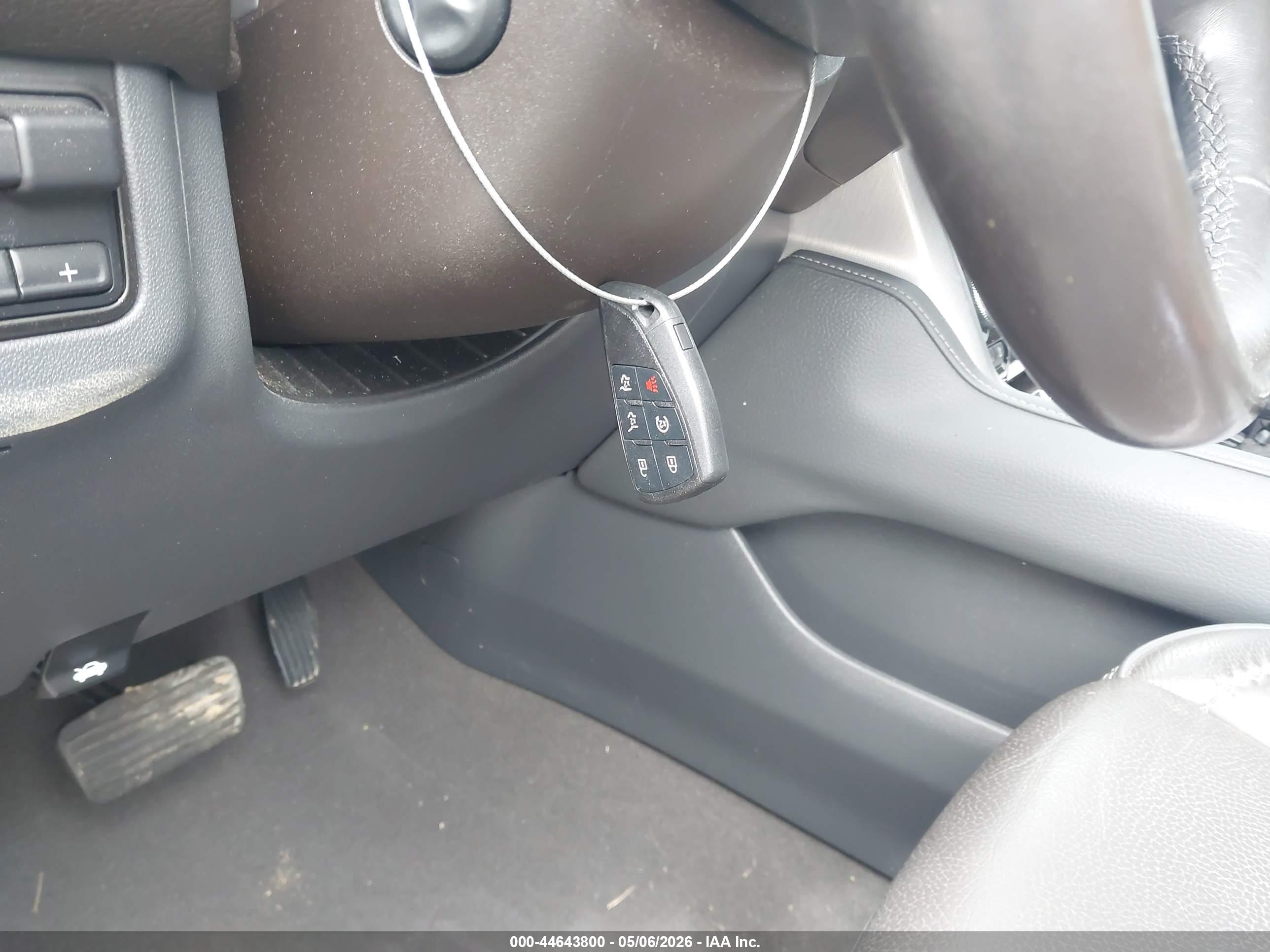 GMC YUKON image 11