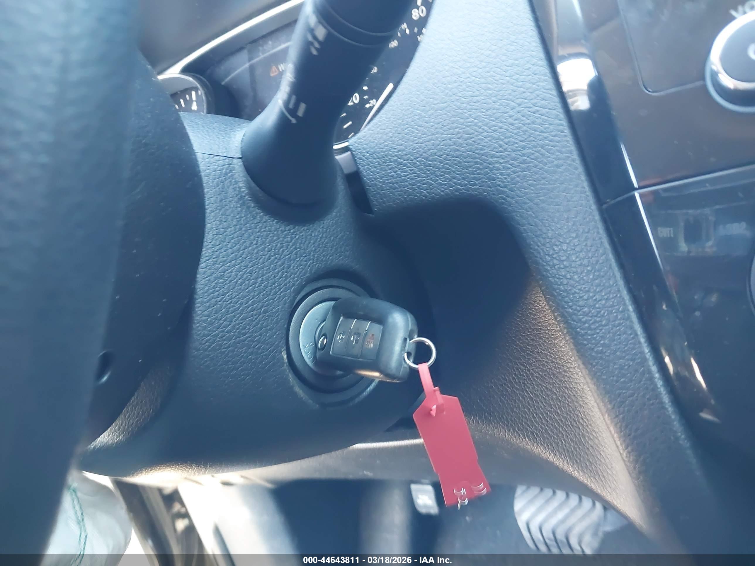 NISSAN ROGUE image 11