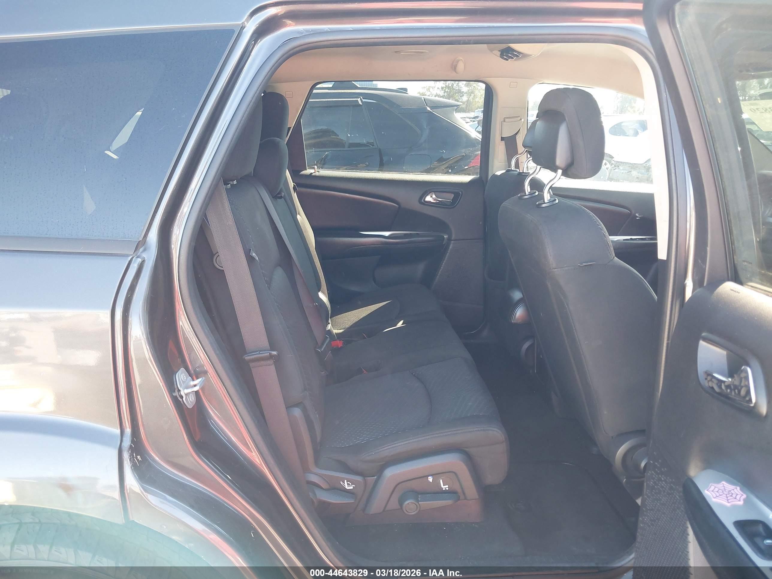 DODGE JOURNEY image 8