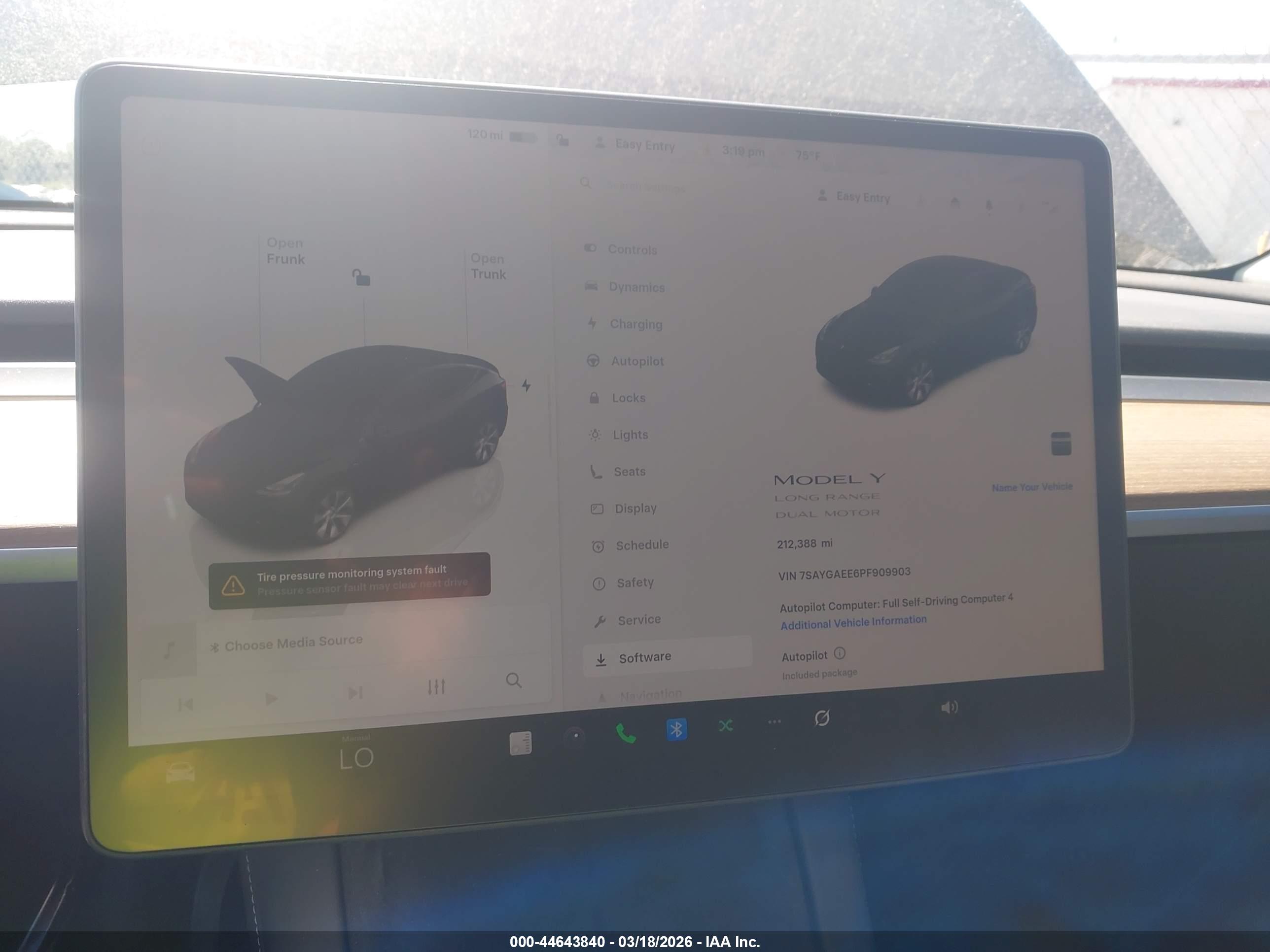 TESLA MODEL image 7