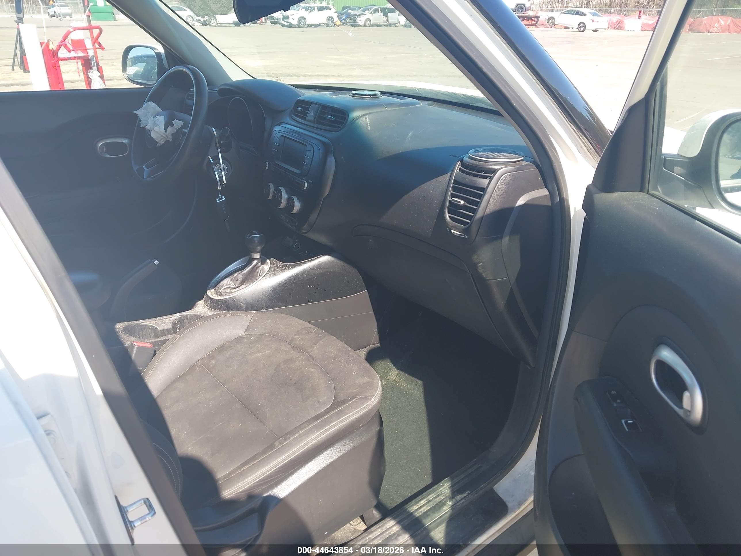 KIA SOUL image 5