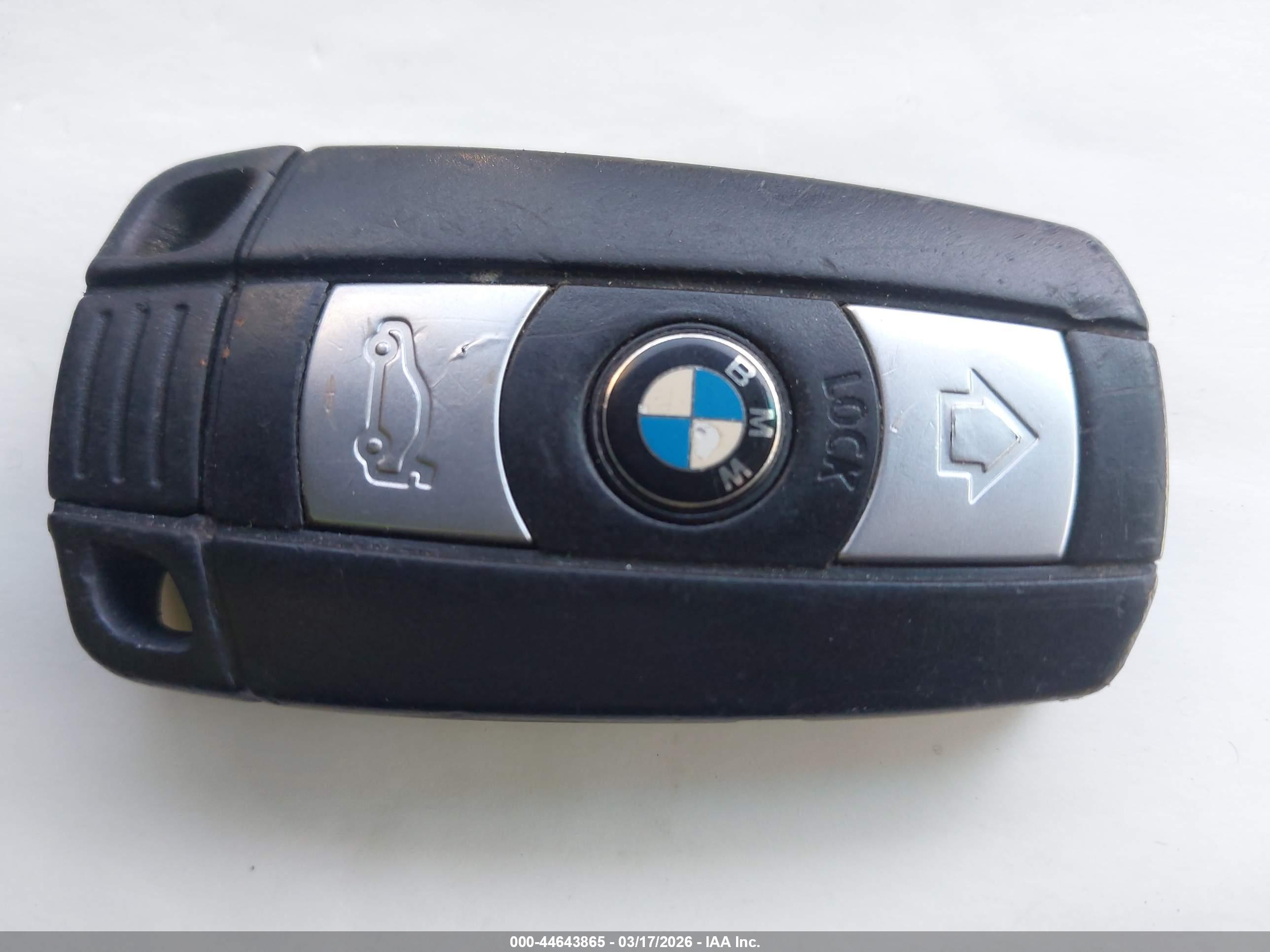 BMW 528I image 11