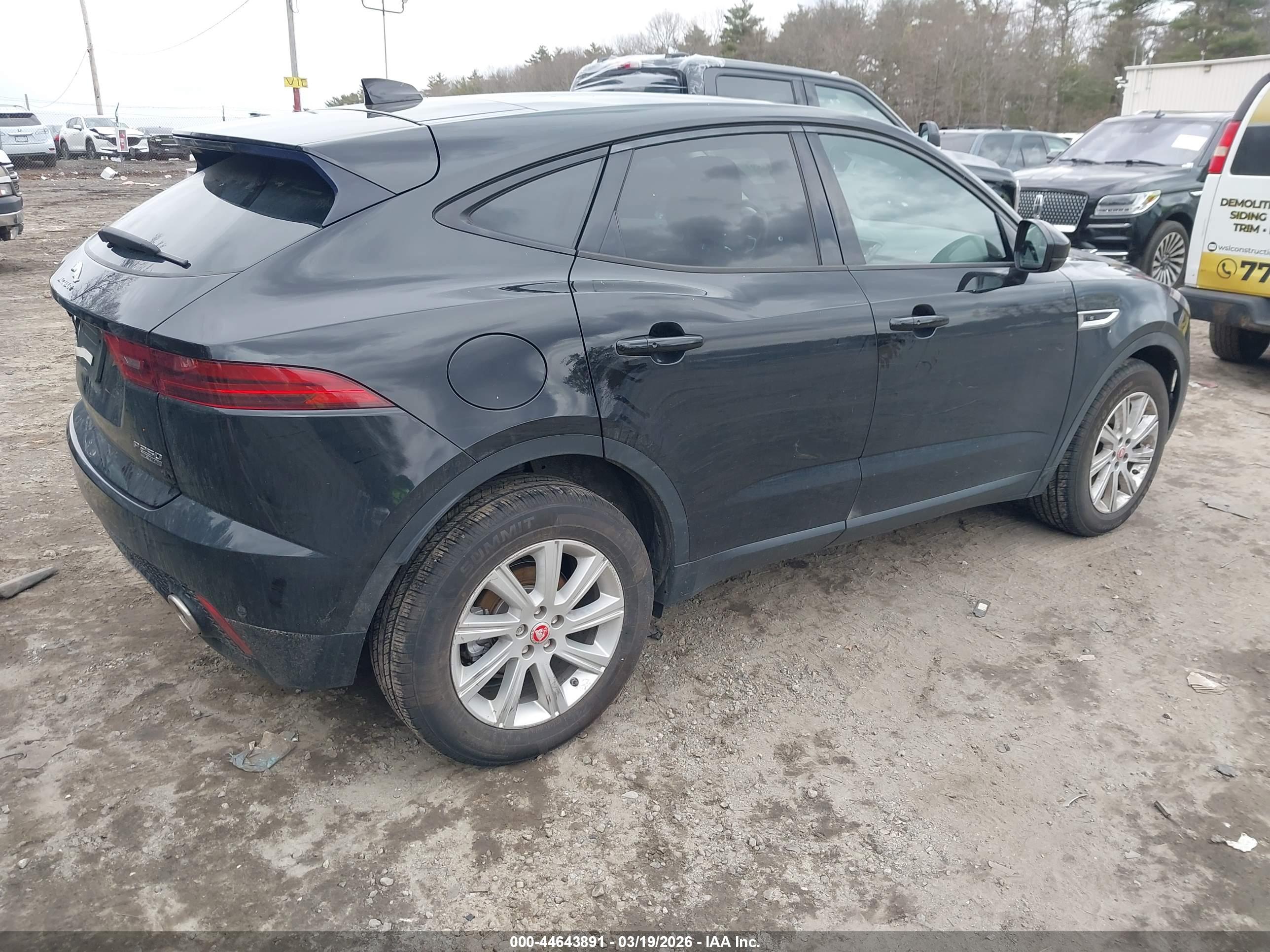 JAGUAR E-PACE image 4