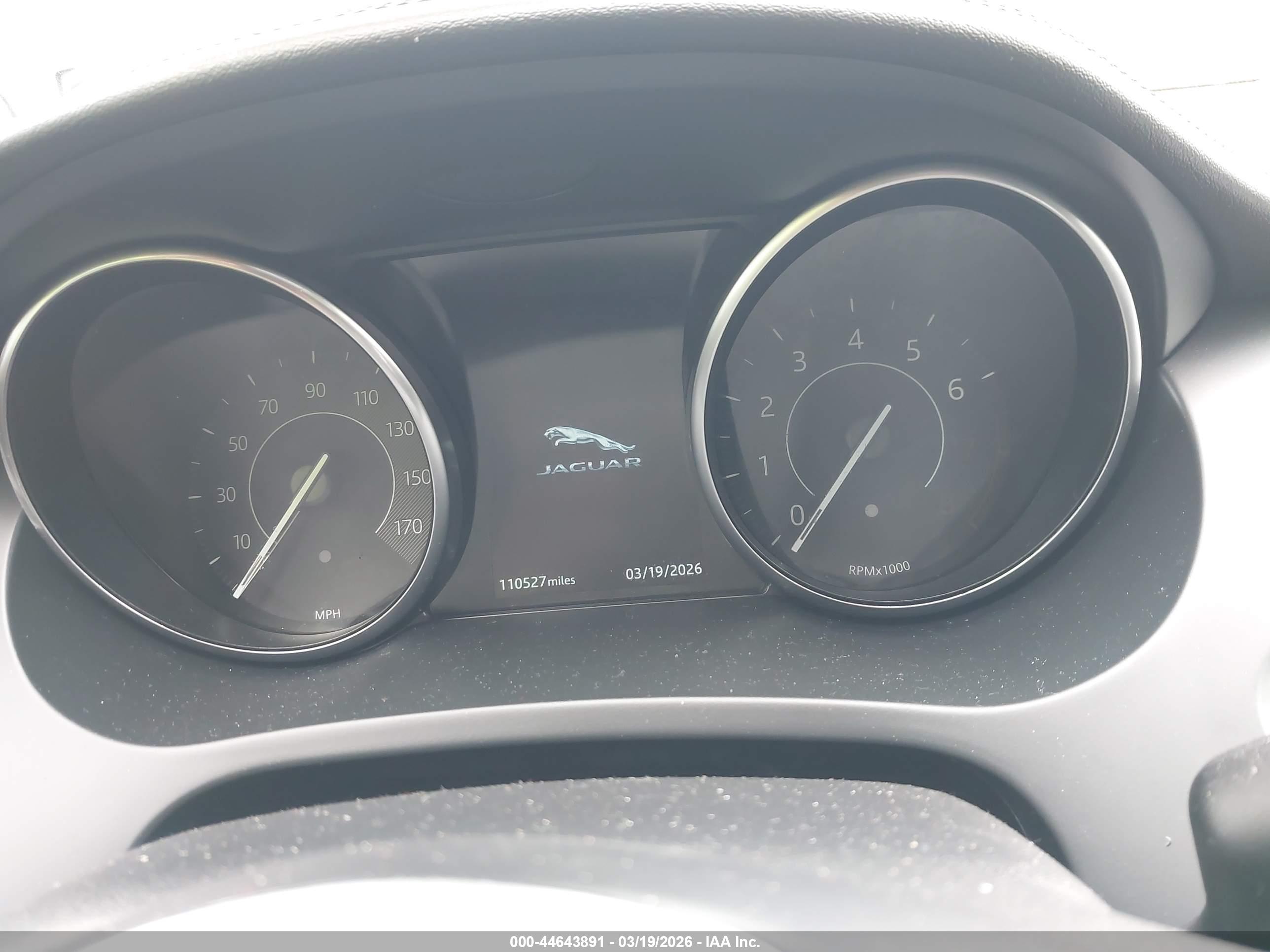 JAGUAR E-PACE image 7