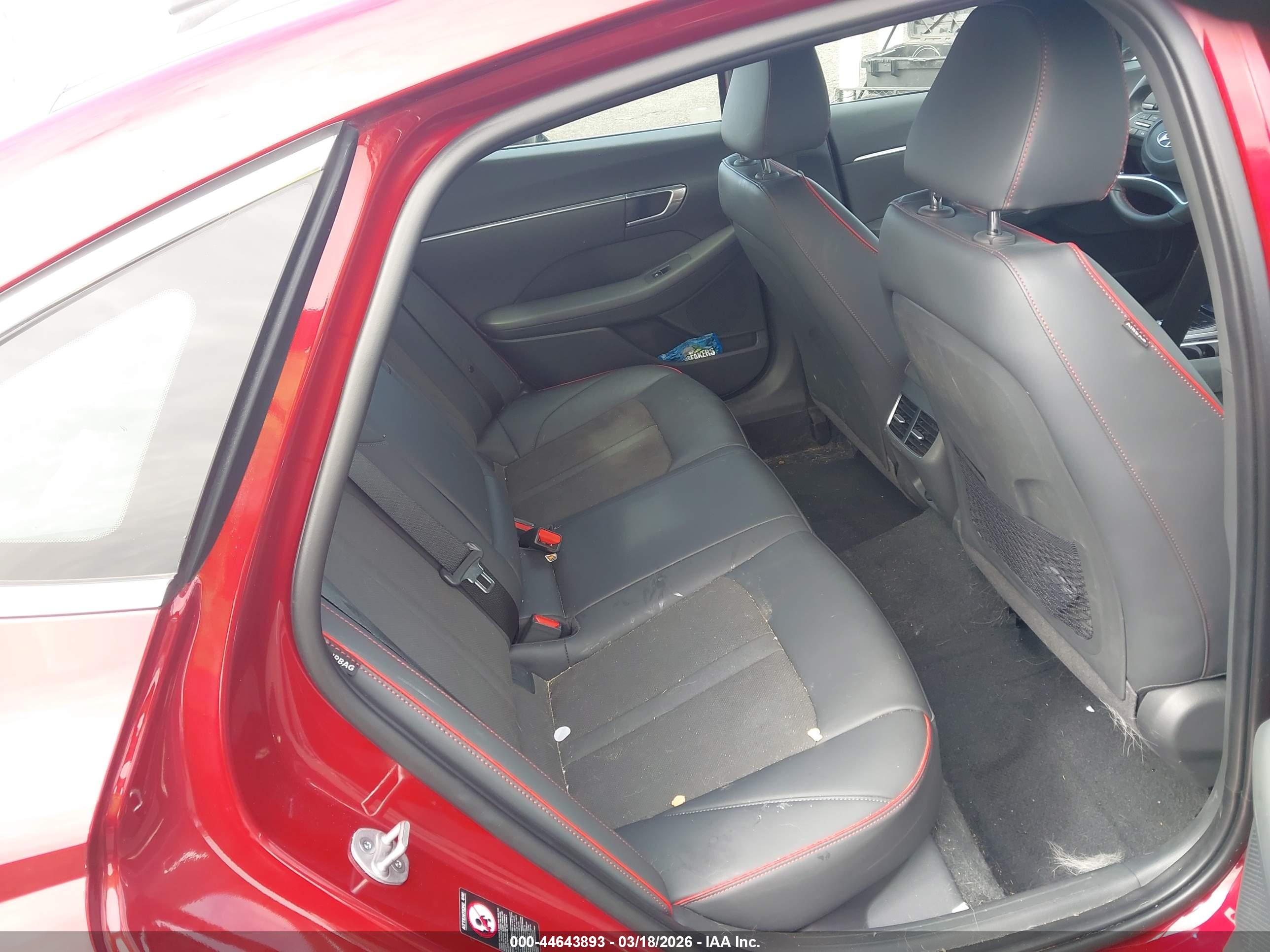 HYUNDAI SONATA image 8