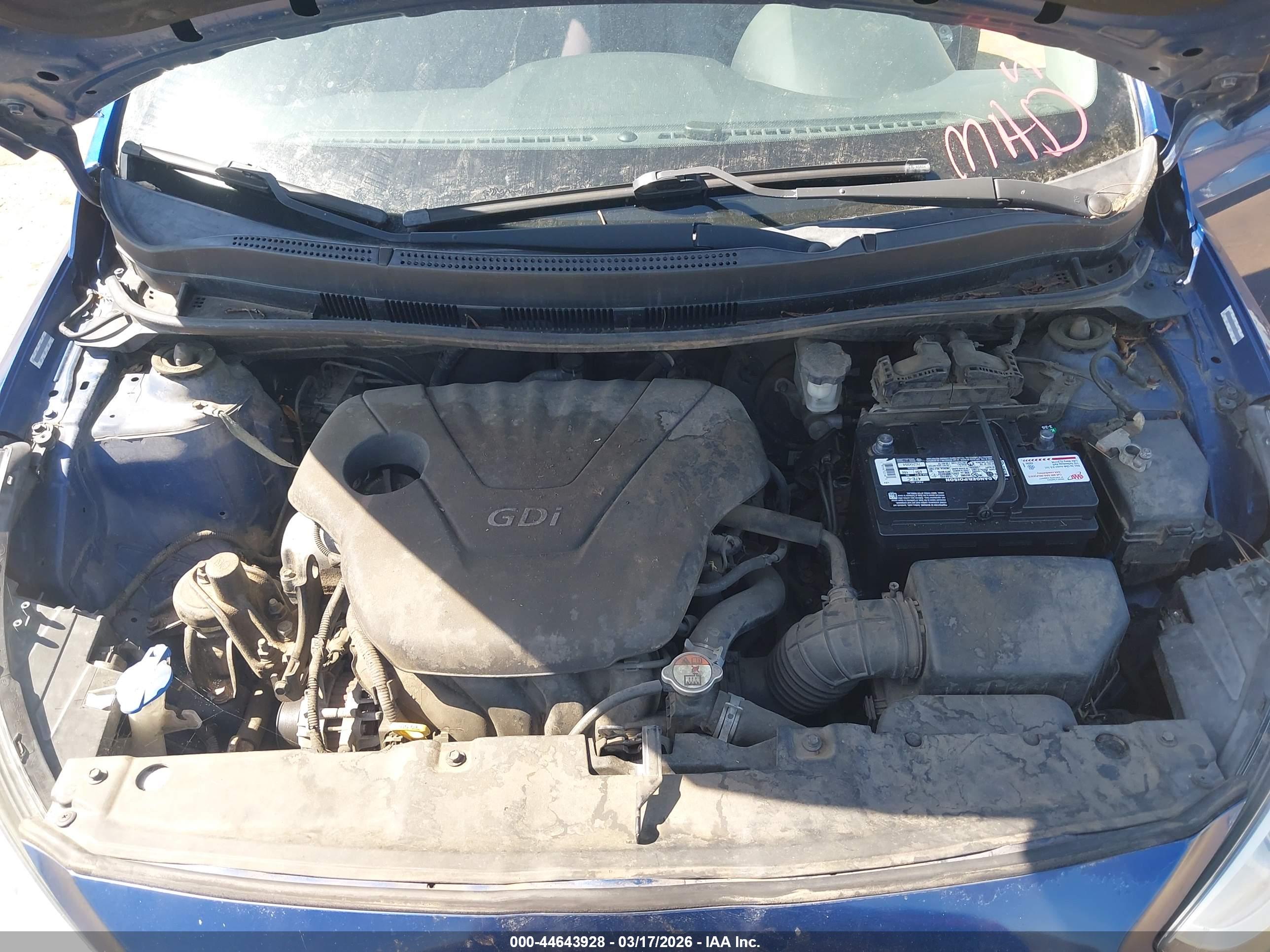 HYUNDAI ACCENT image 10