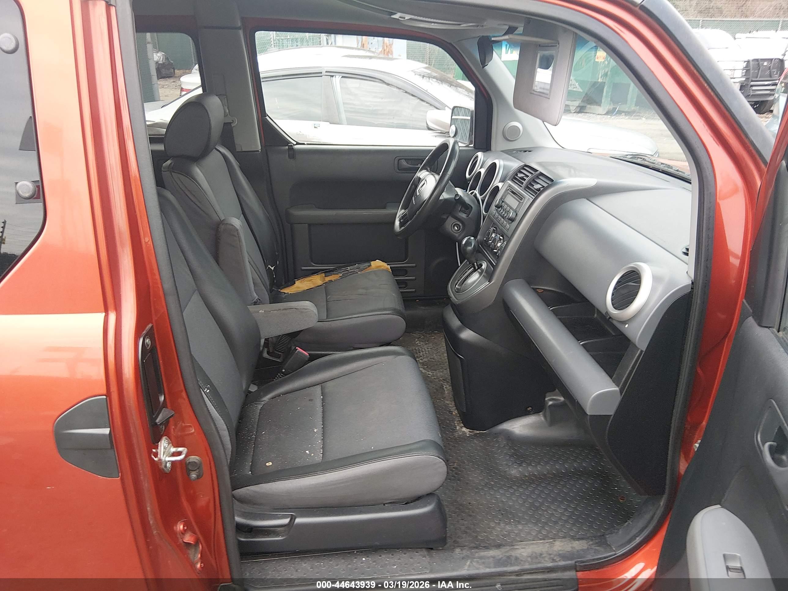 HONDA ELEMENT image 5