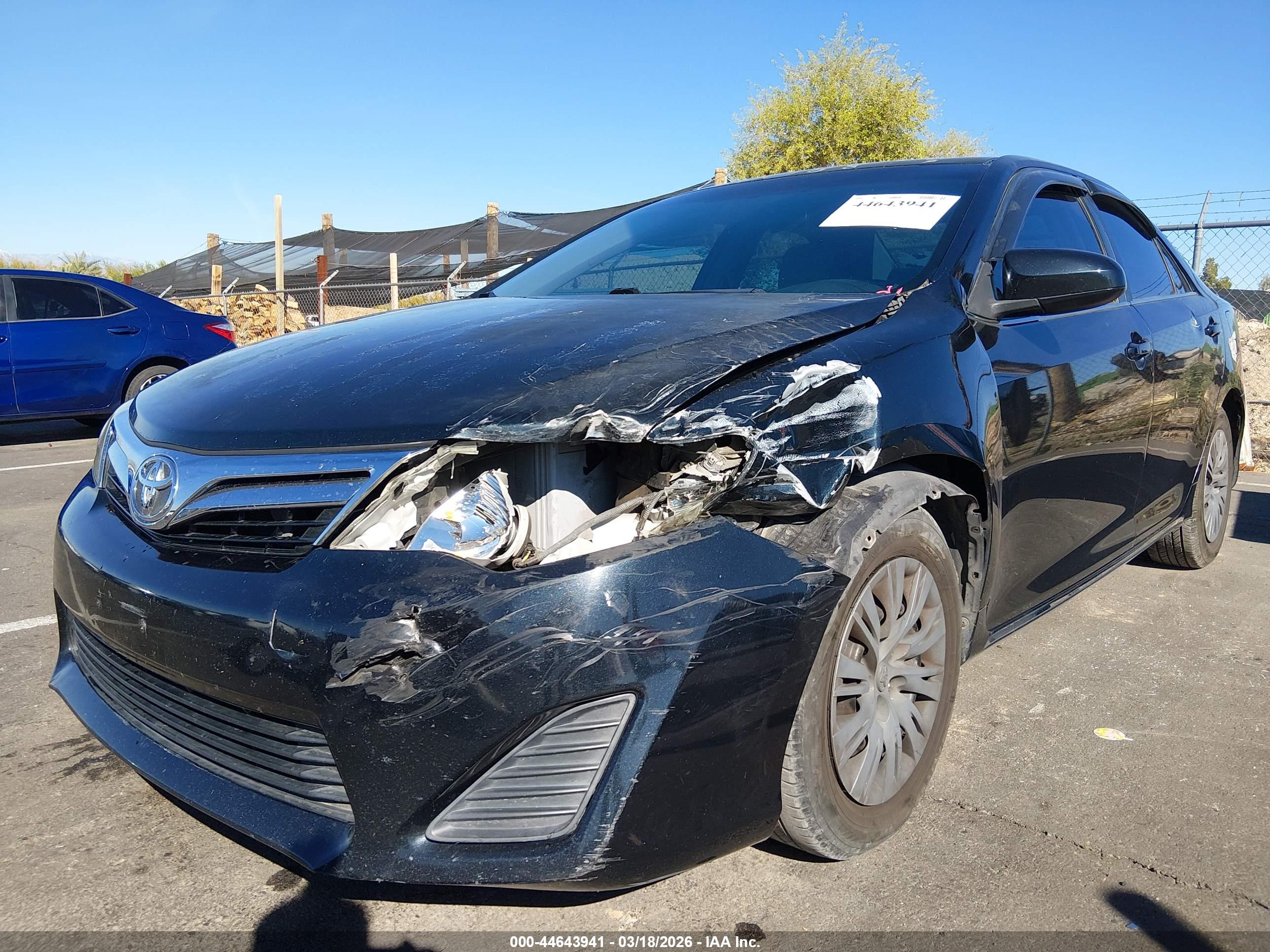 TOYOTA CAMRY image 6
