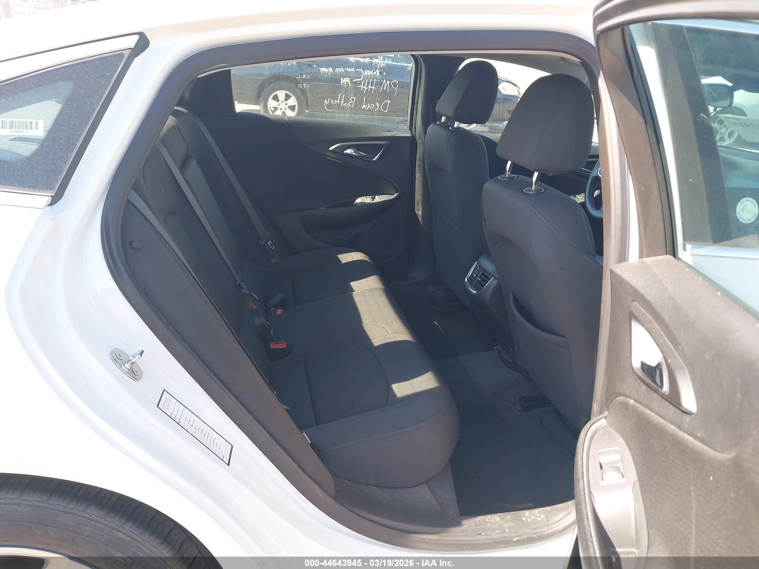 CHEVROLET MALIBU image 8