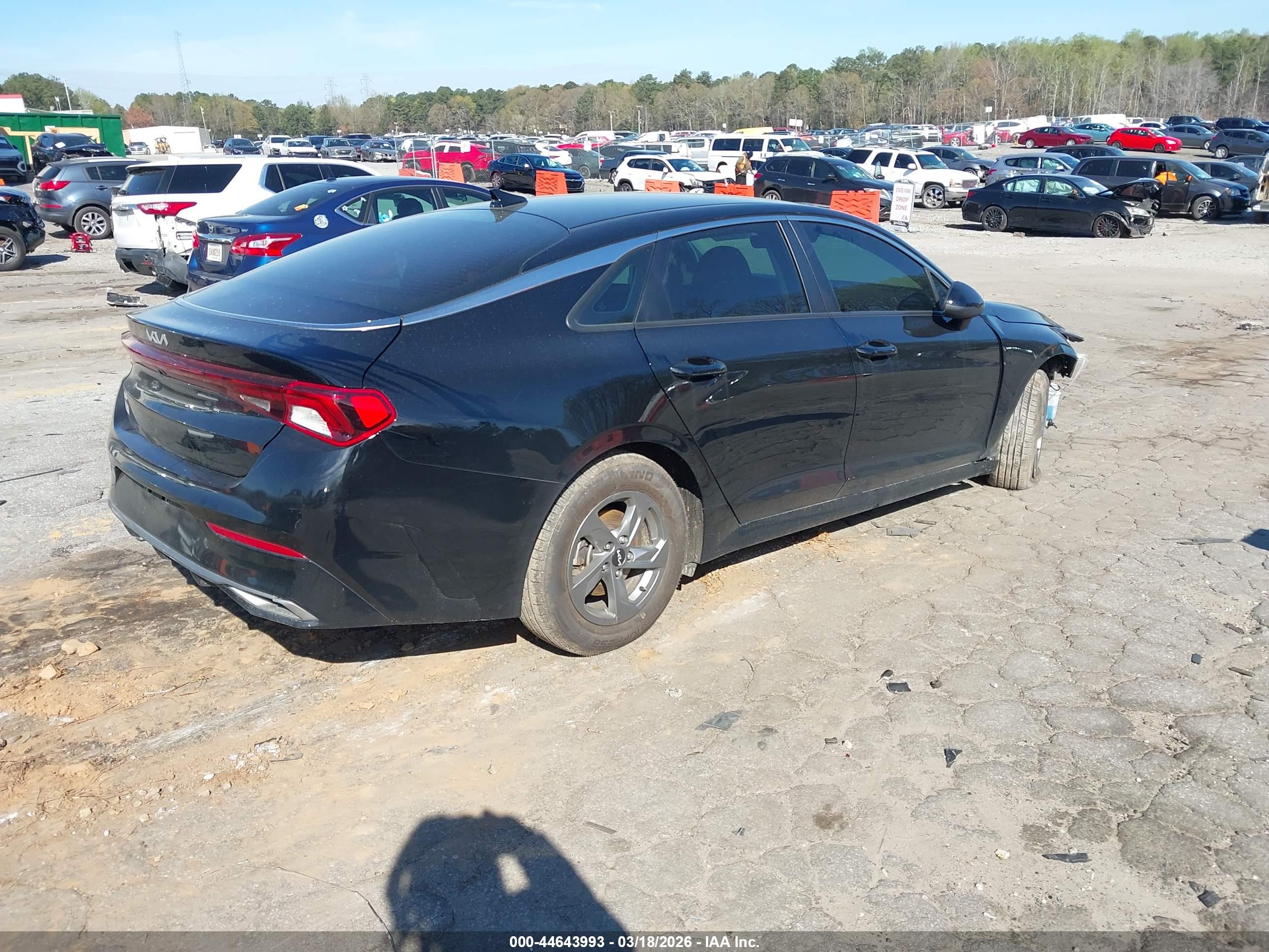 KIA K5 image 4