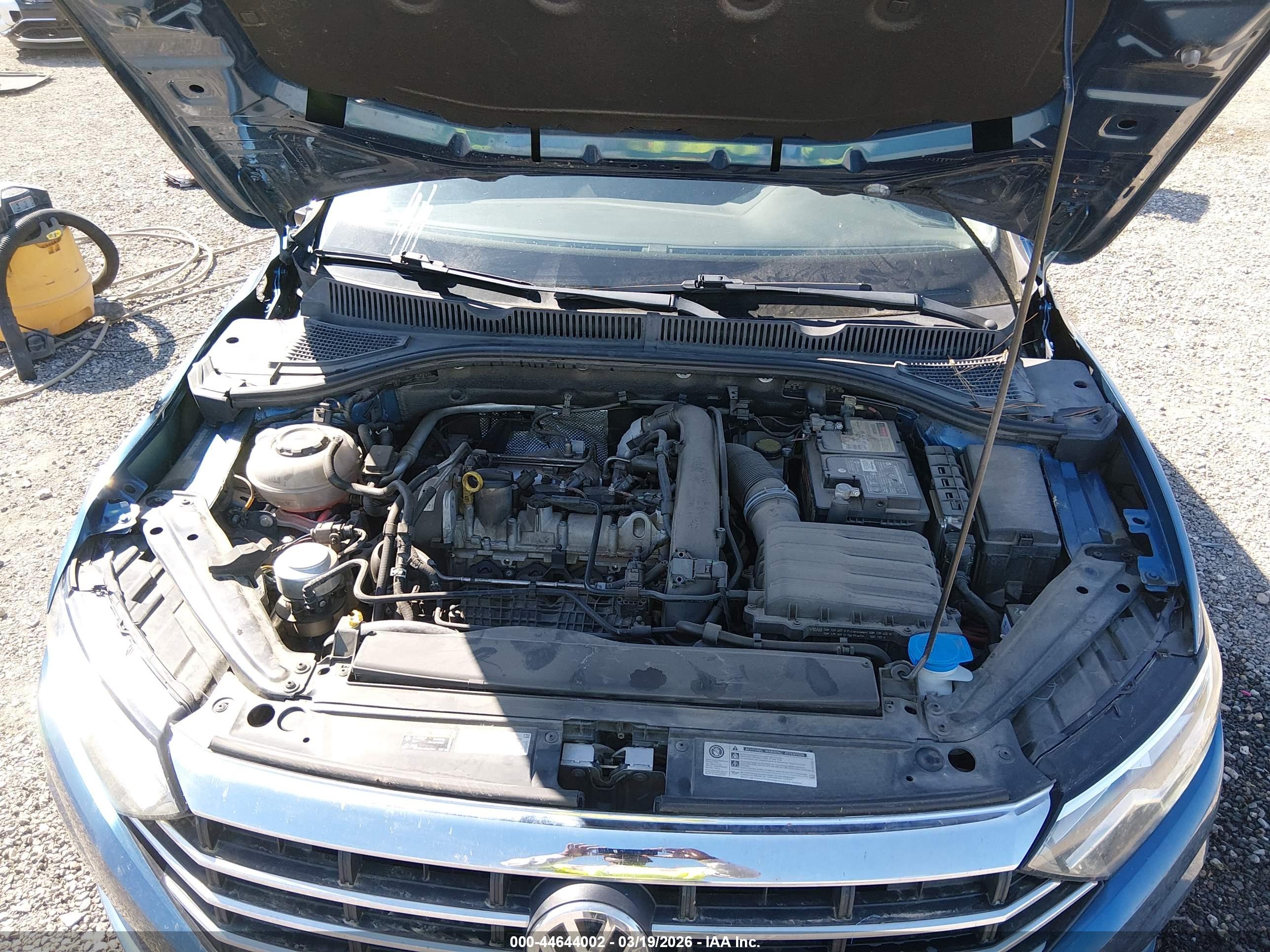 VOLKSWAGEN JETTA image 10