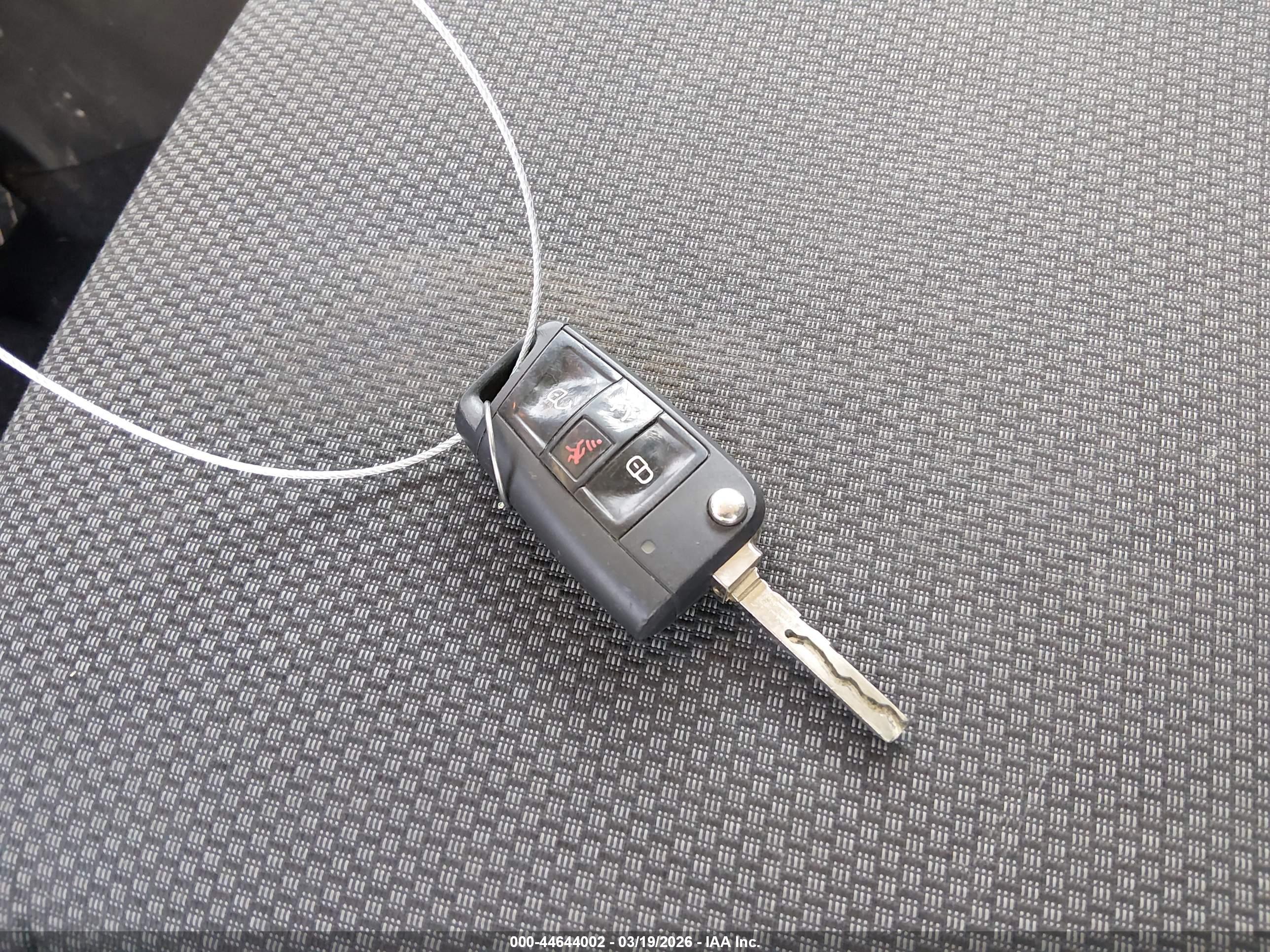 VOLKSWAGEN JETTA image 11