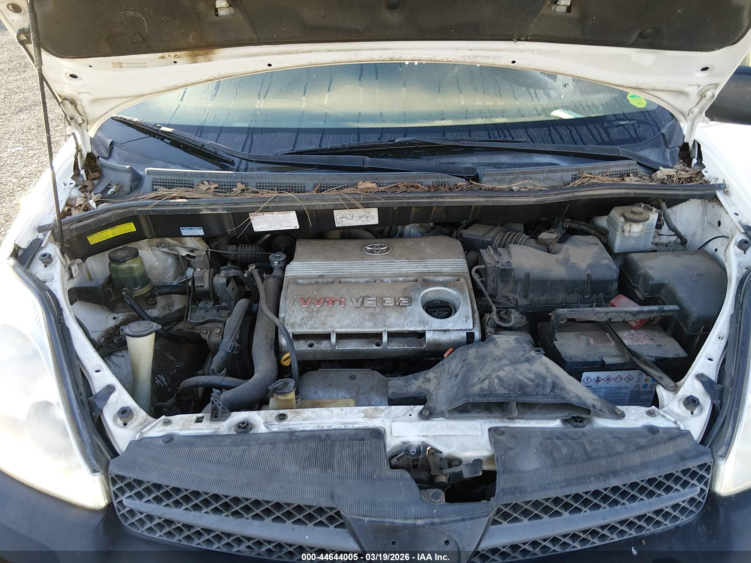 TOYOTA SIENNA image 10