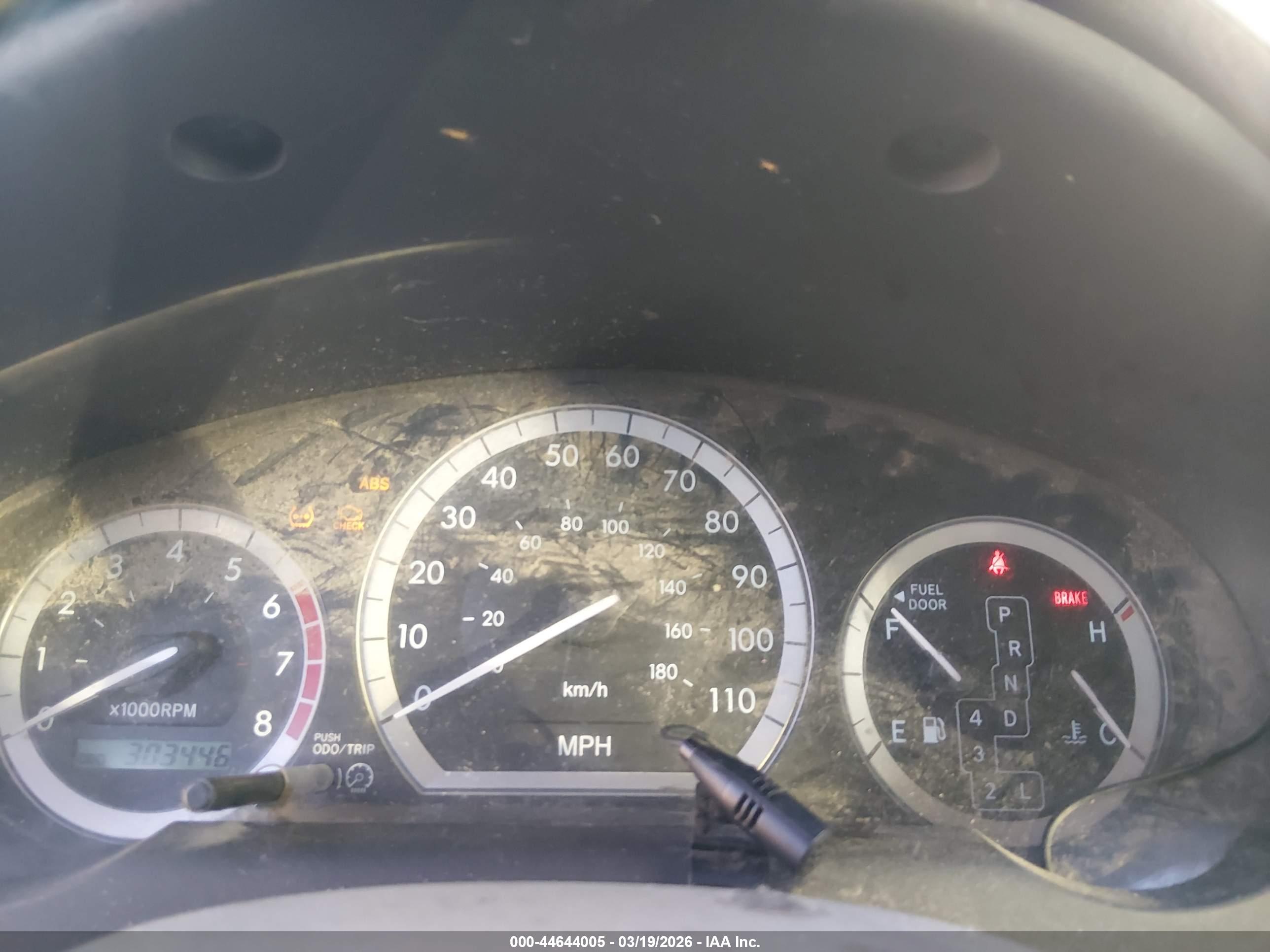 TOYOTA SIENNA image 7