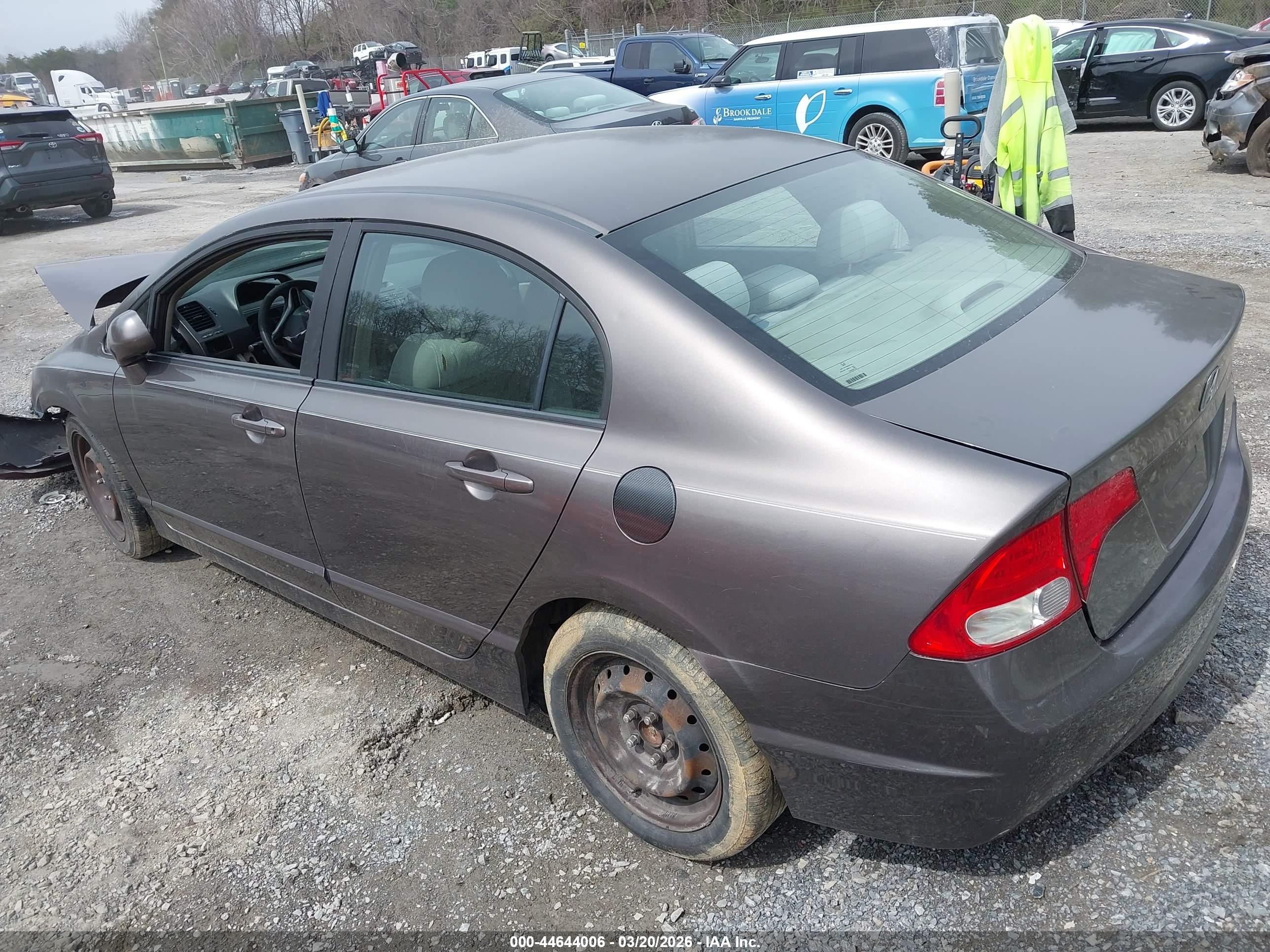 HONDA CIVIC image 3