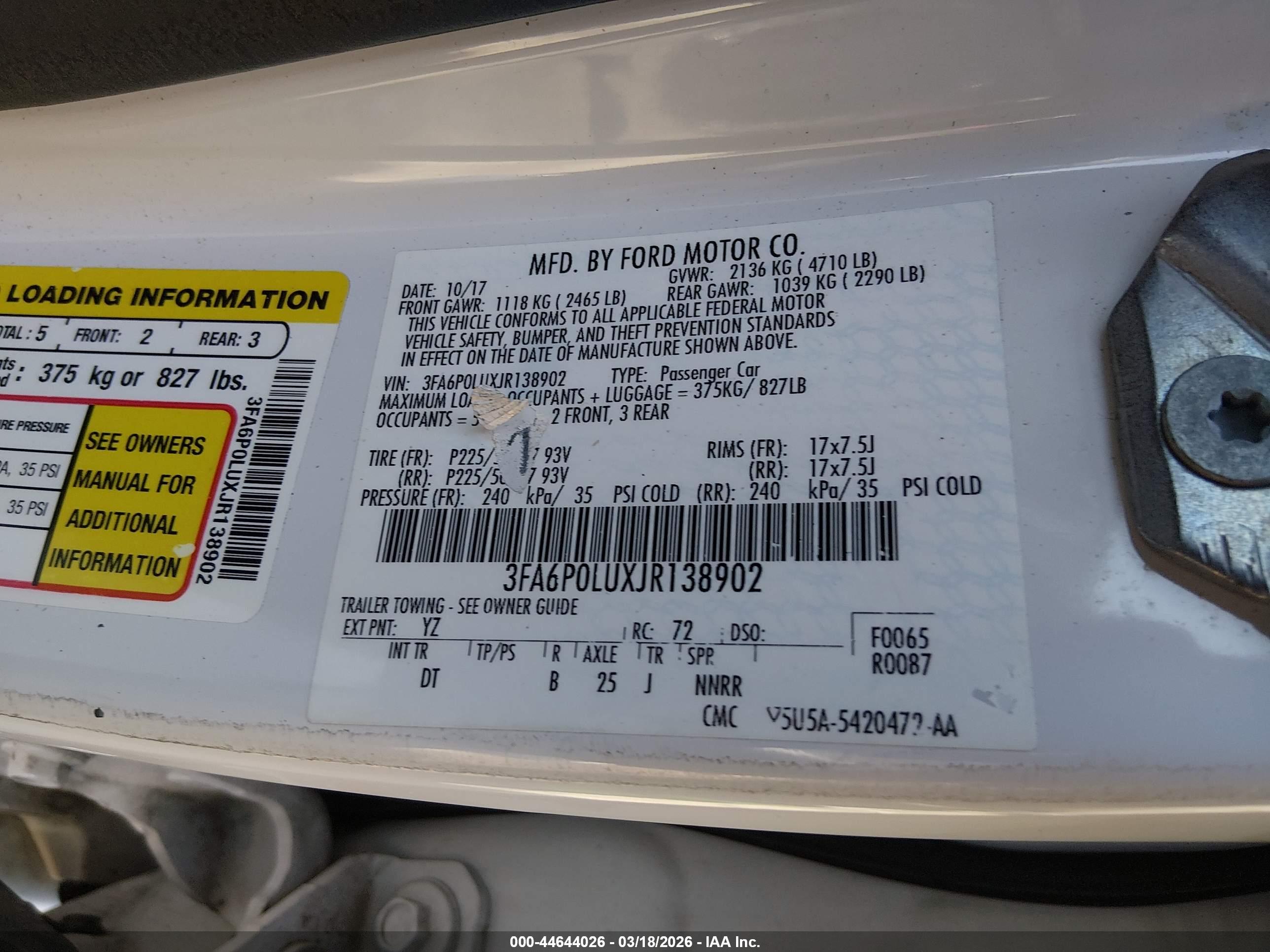 FORD FUSION image 9
