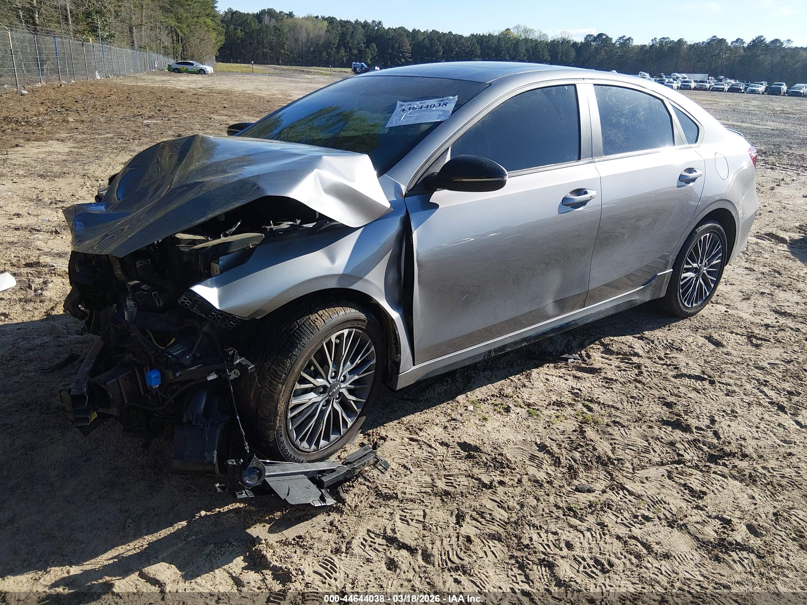 KIA FORTE image 2