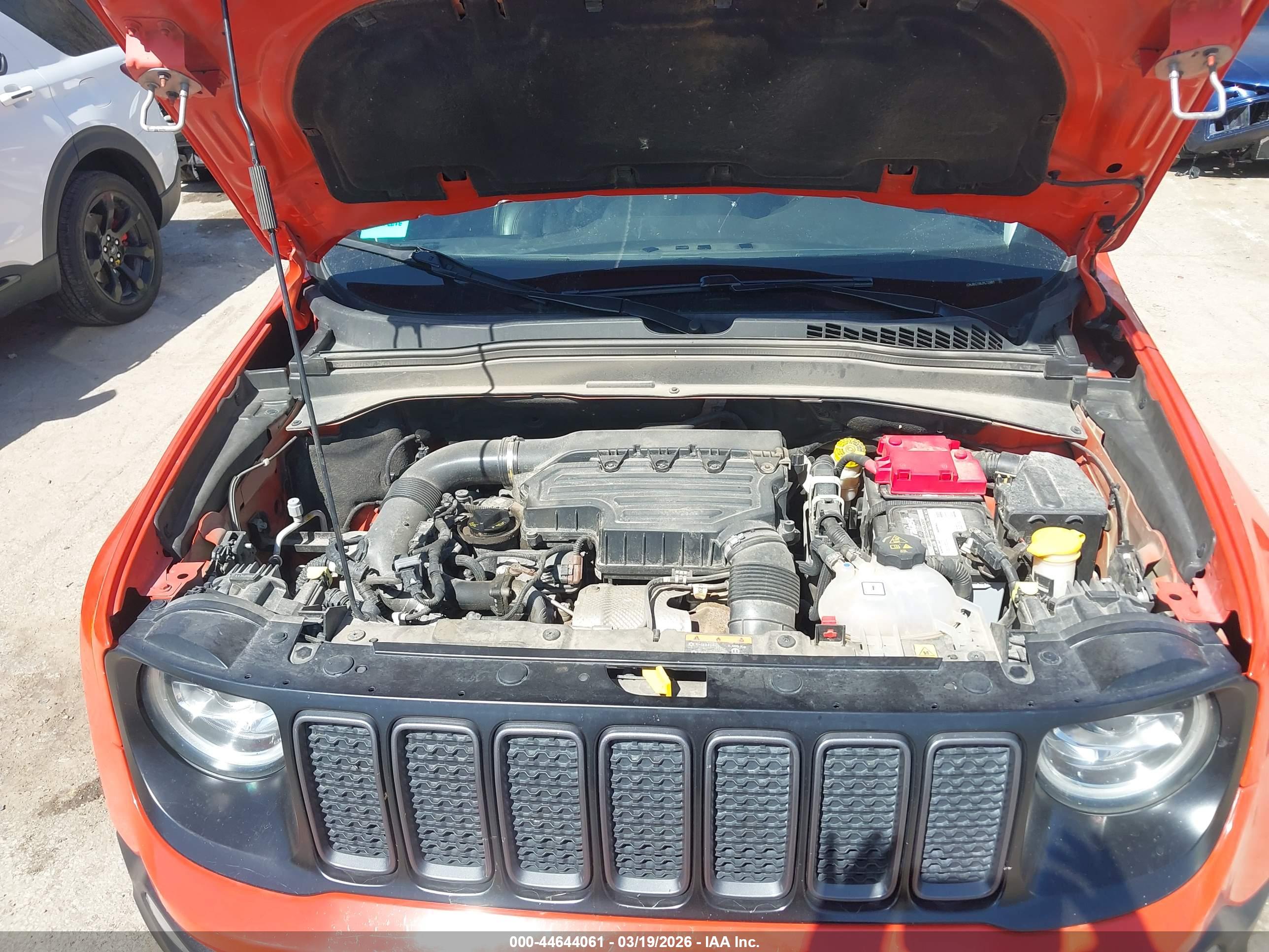 JEEP RENEGADE image 10