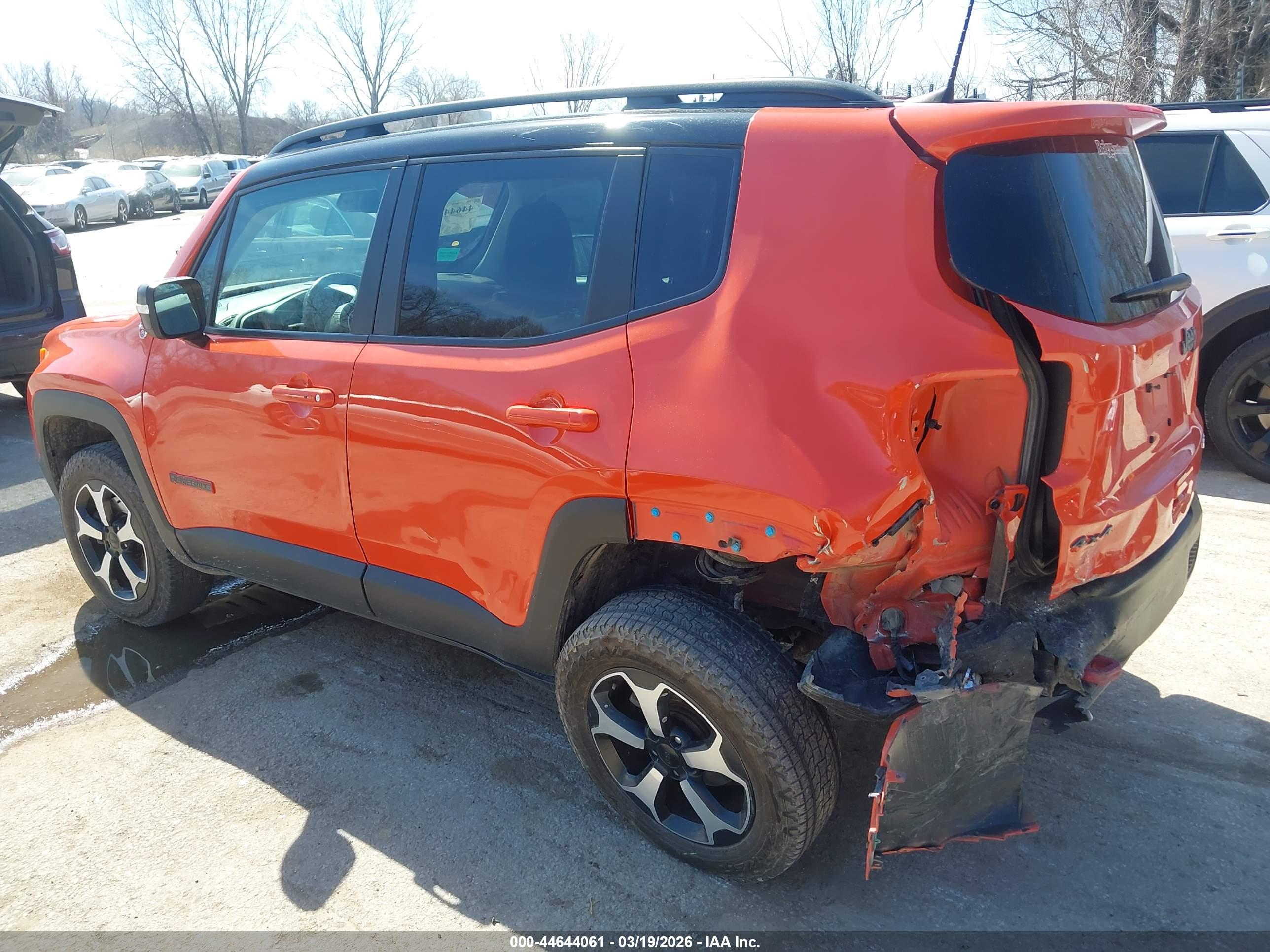 JEEP RENEGADE image 3