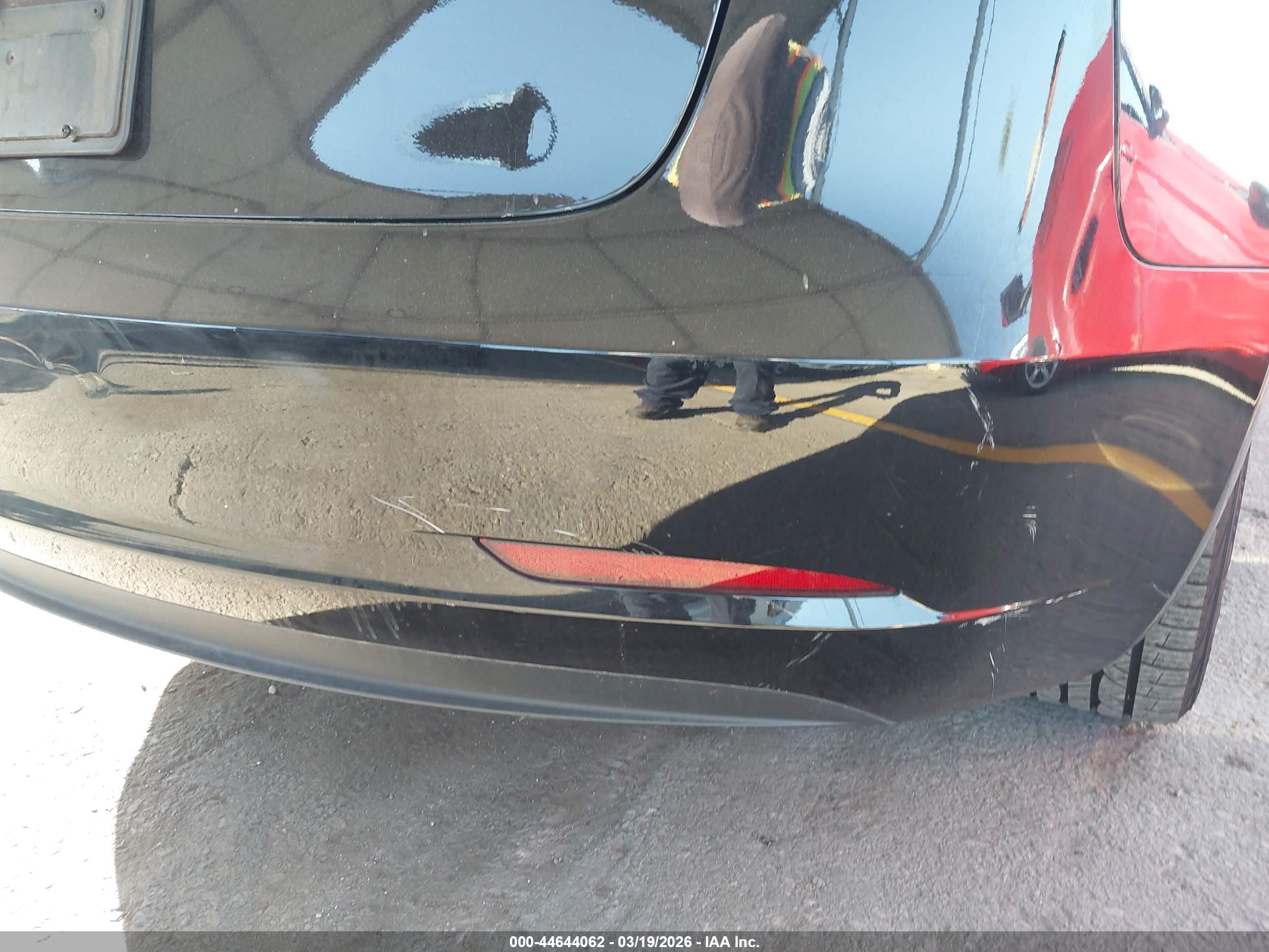 TESLA MODEL image 6