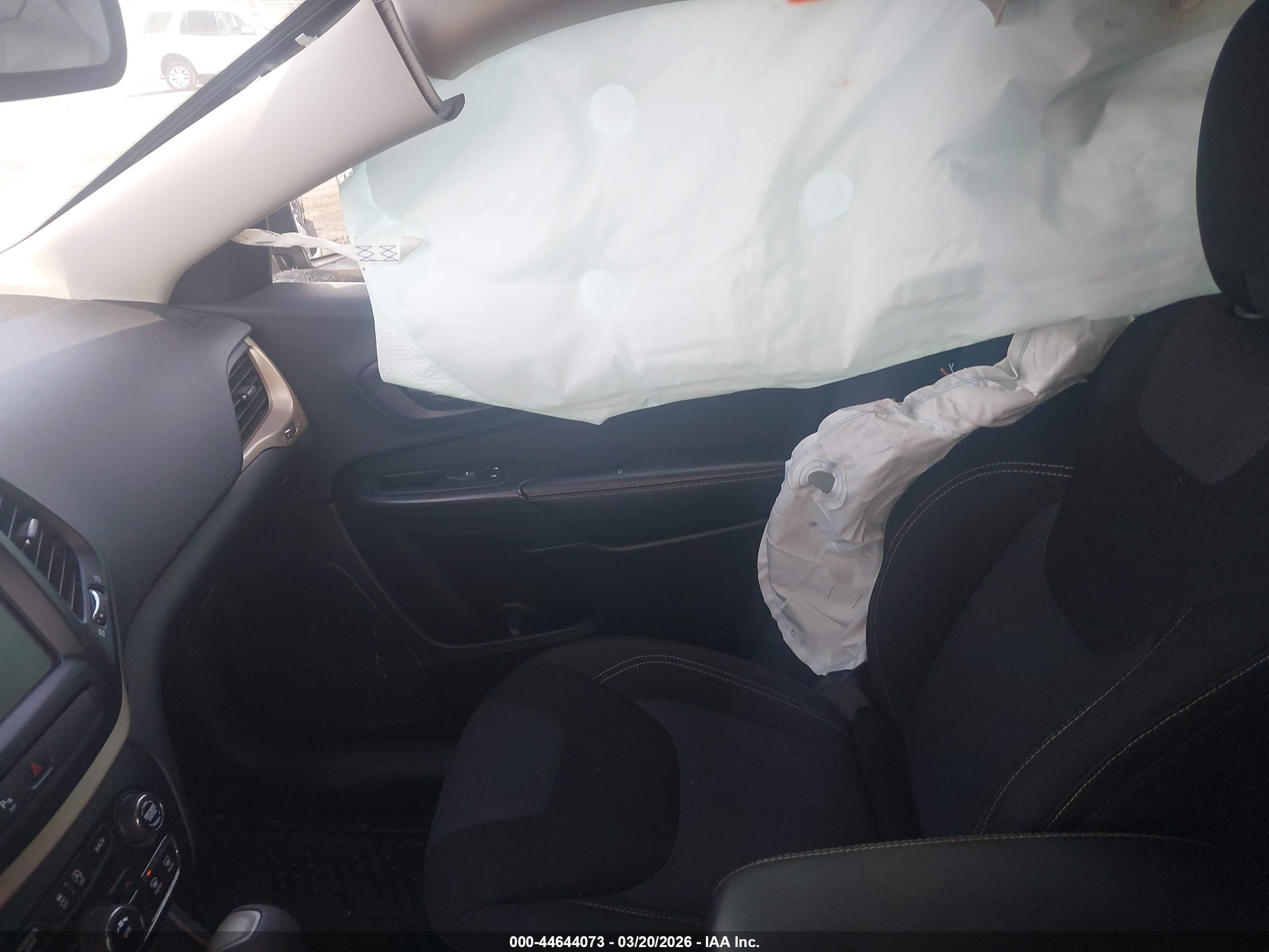 JEEP CHEROKEE image 5