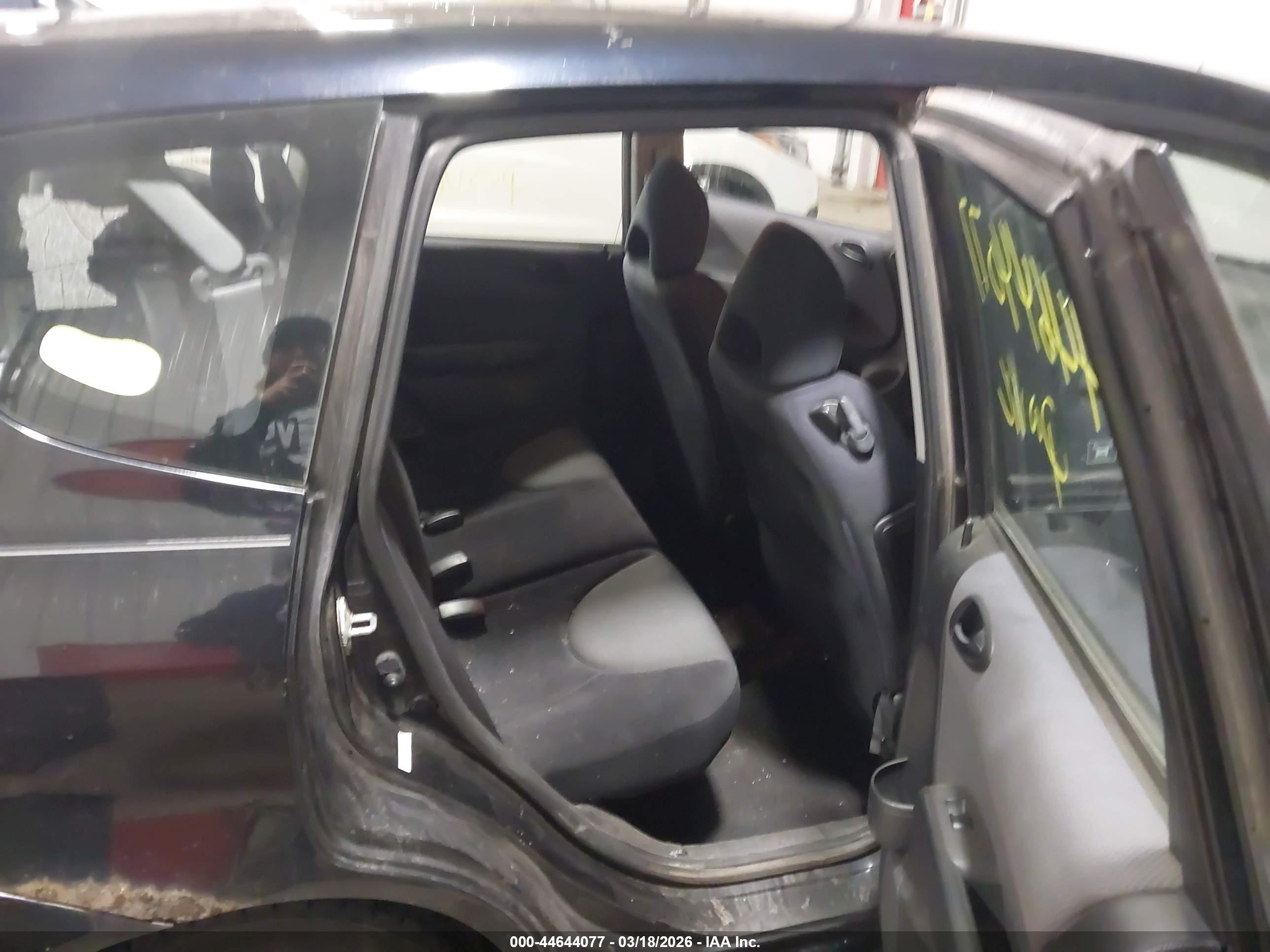 HONDA FIT image 8