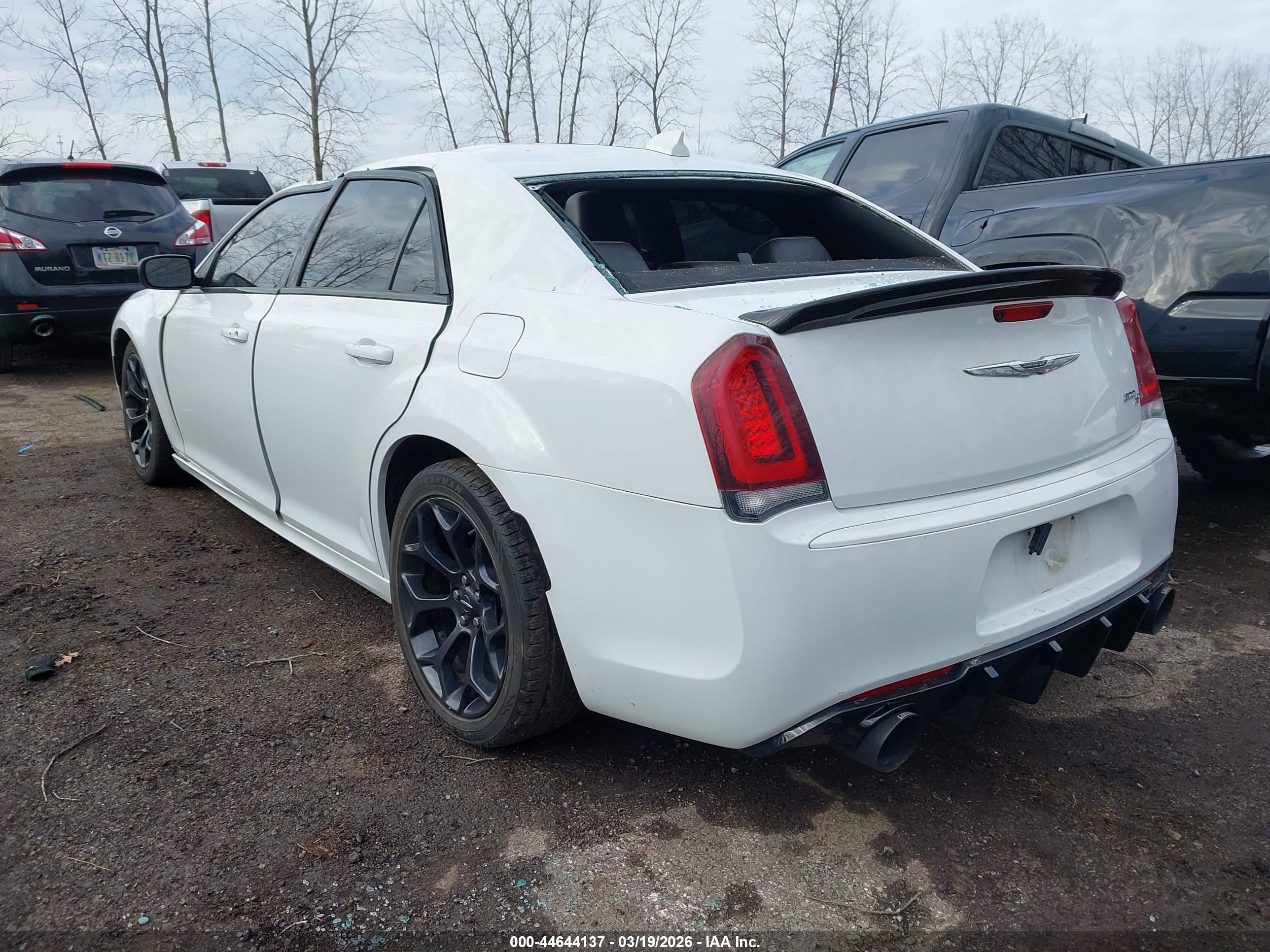 CHRYSLER 300 image 3