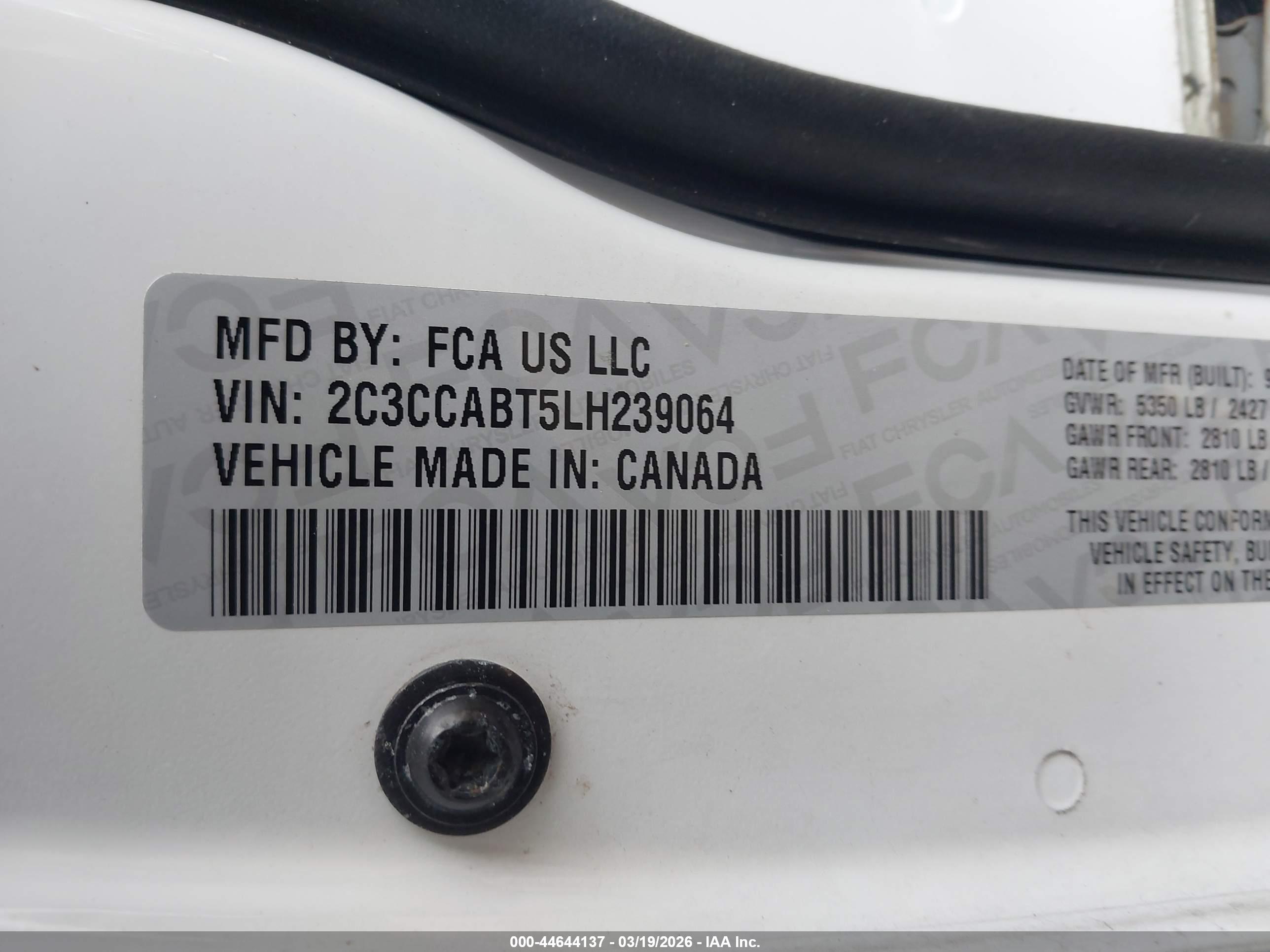 CHRYSLER 300 image 9