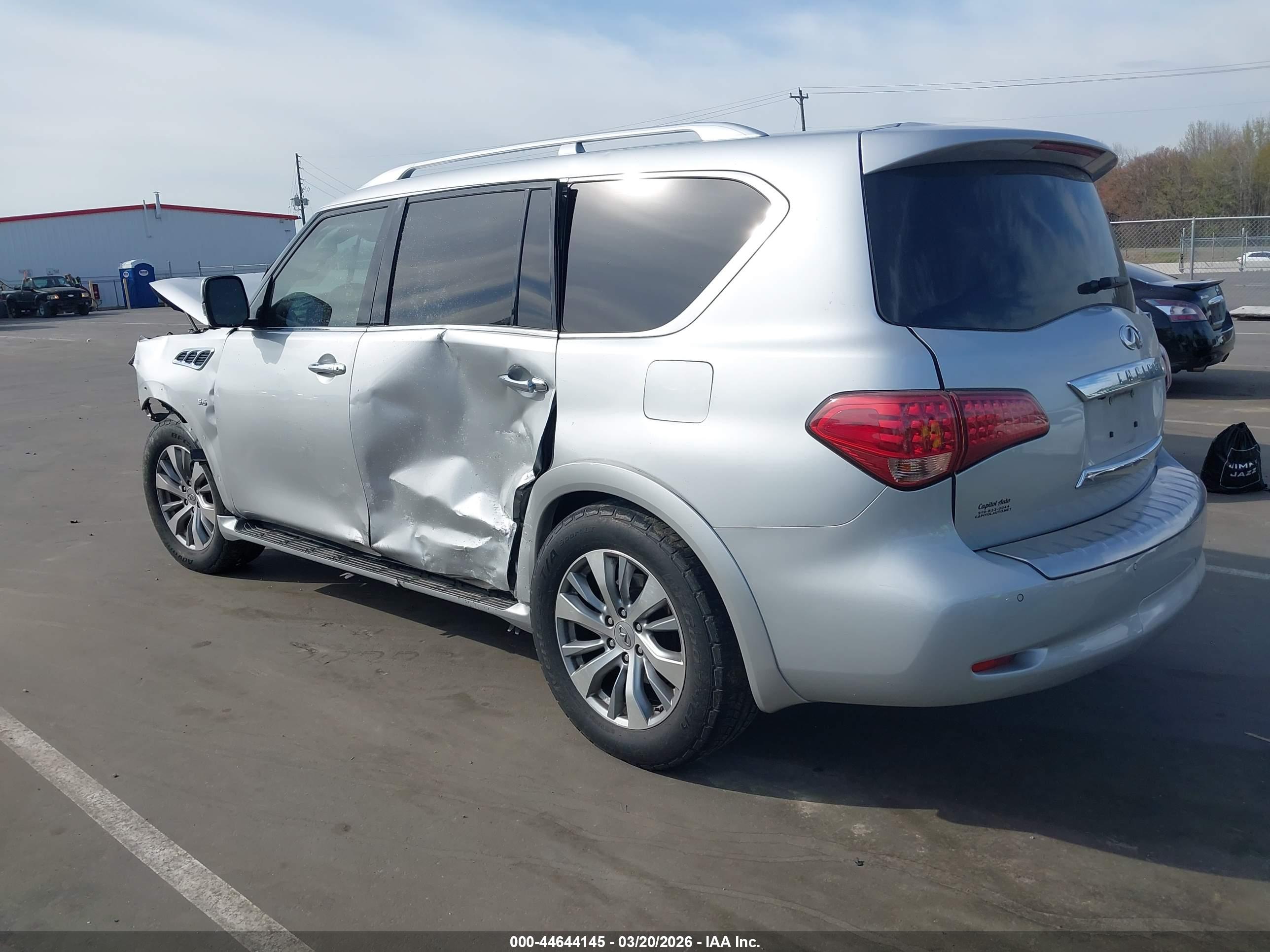 INFINITI QX80 image 3