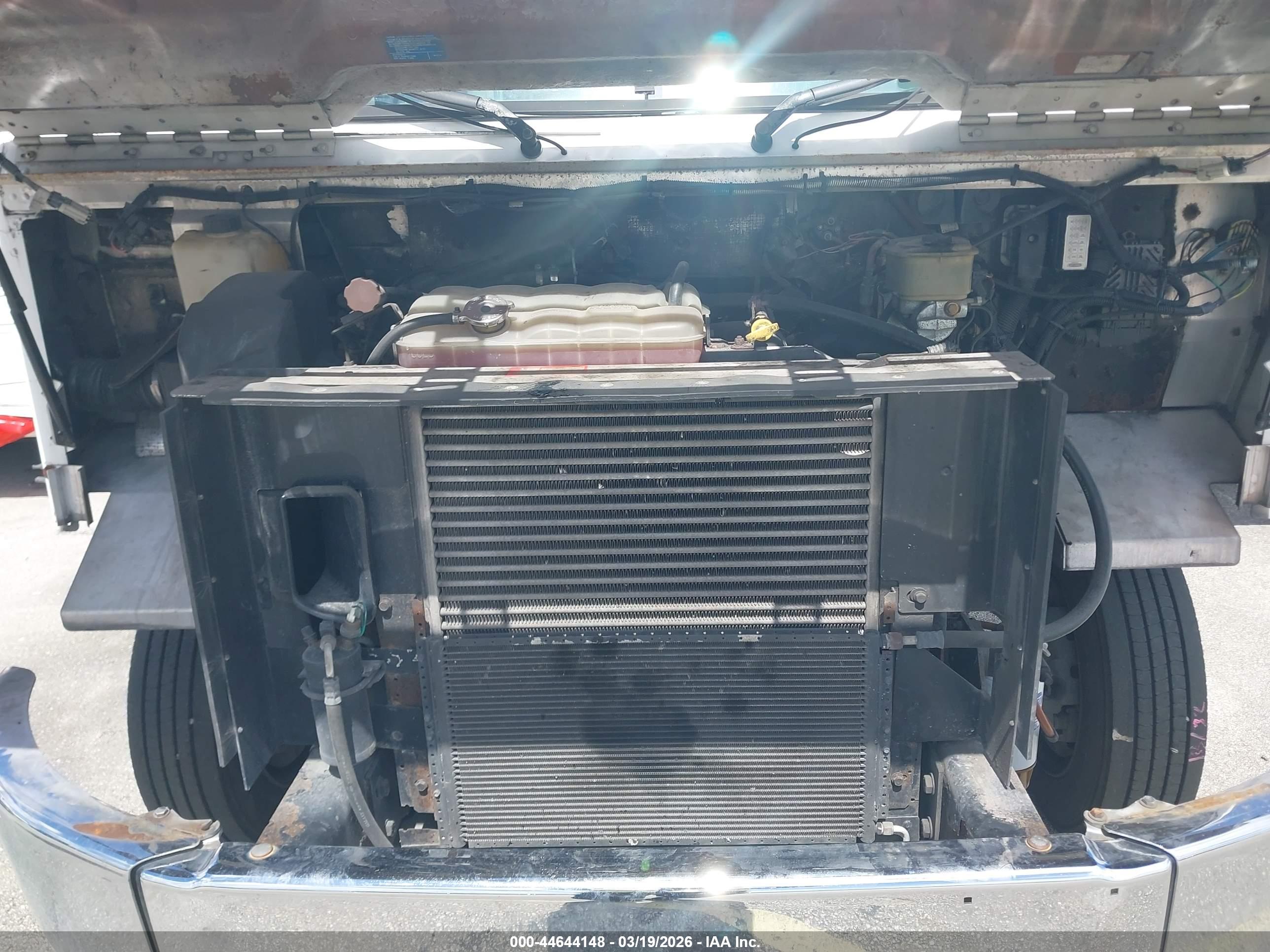 FREIGHTLINER CHASSIS image 10