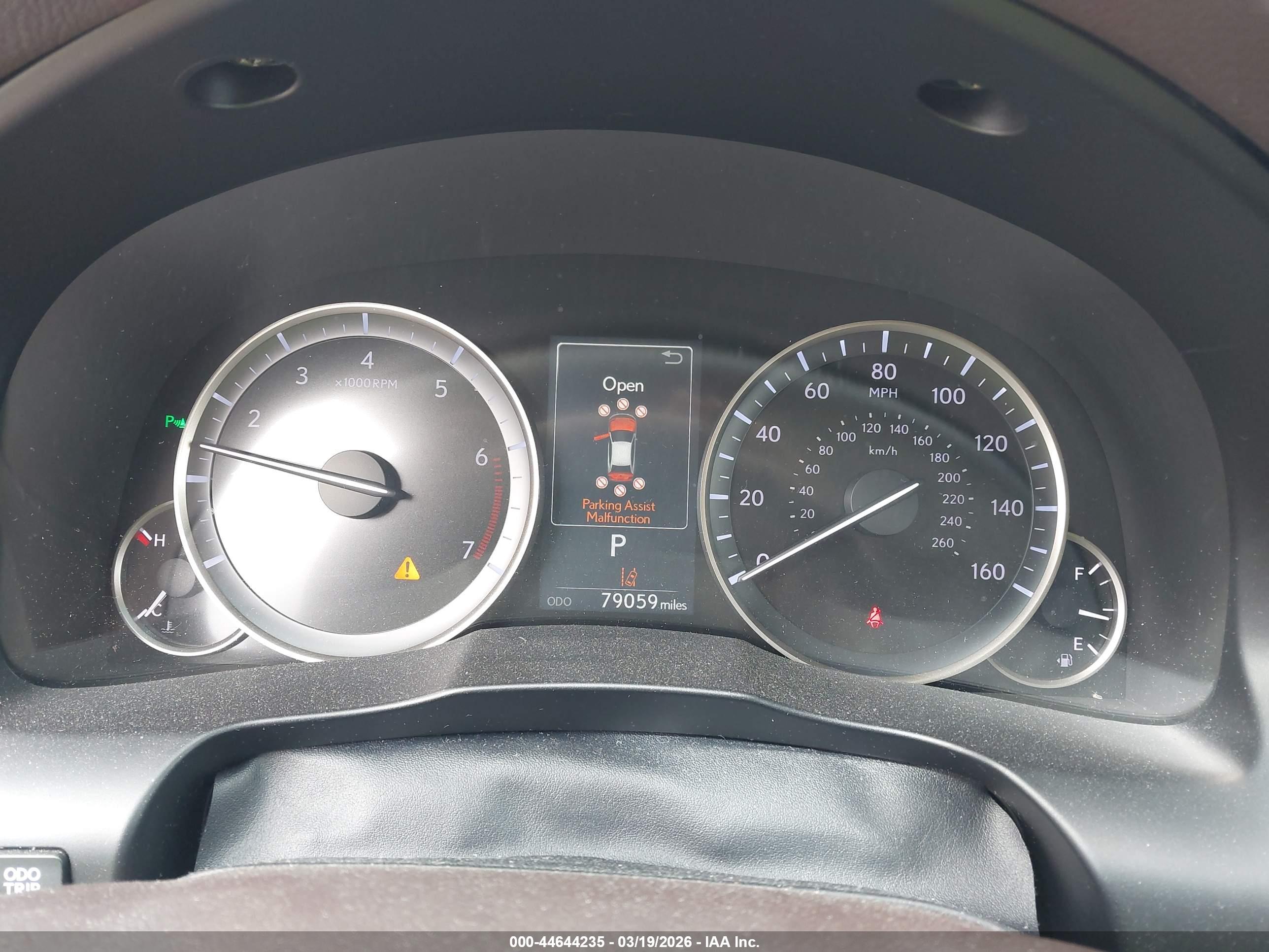 LEXUS ES image 7