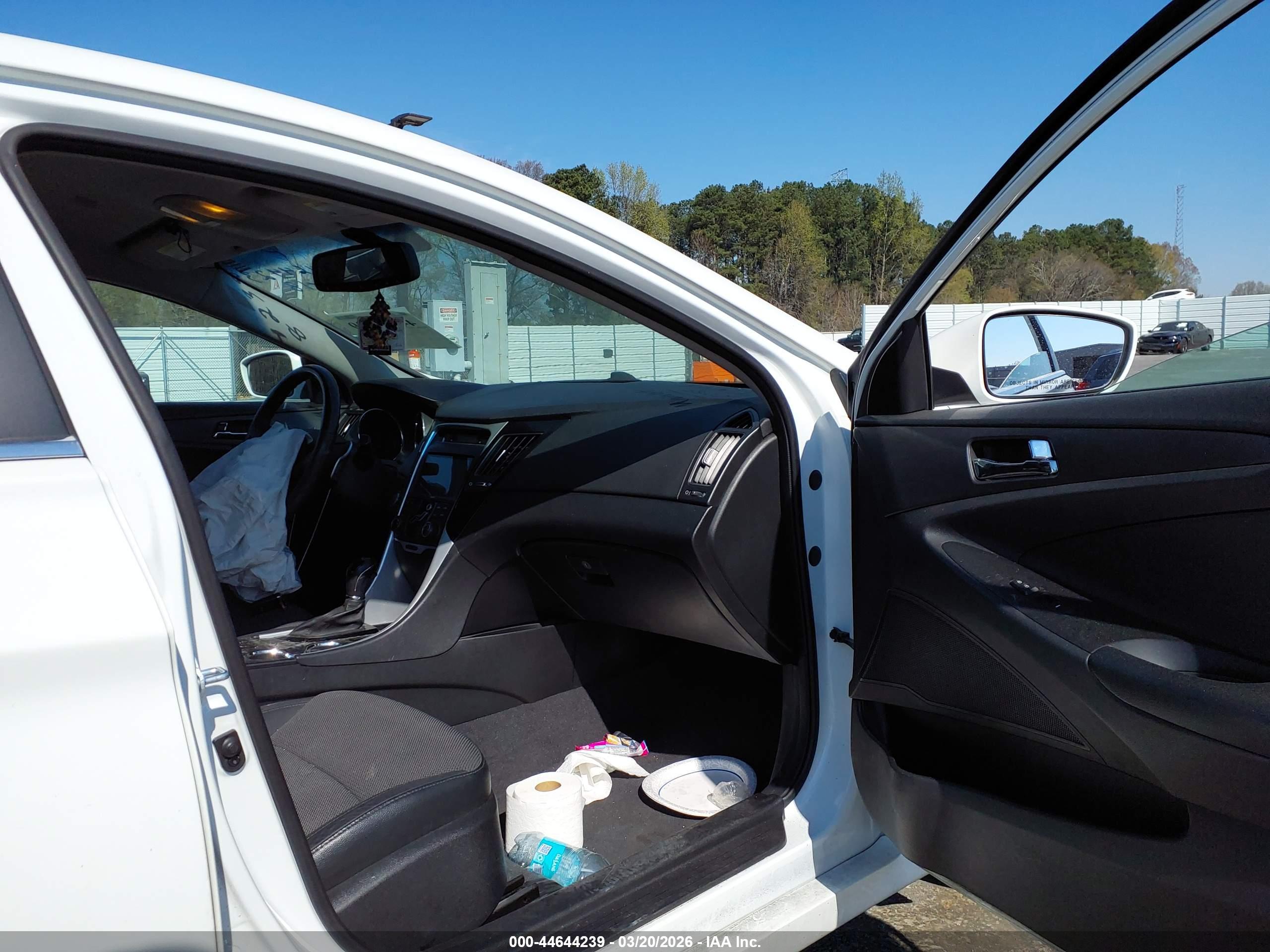 HYUNDAI SONATA image 5