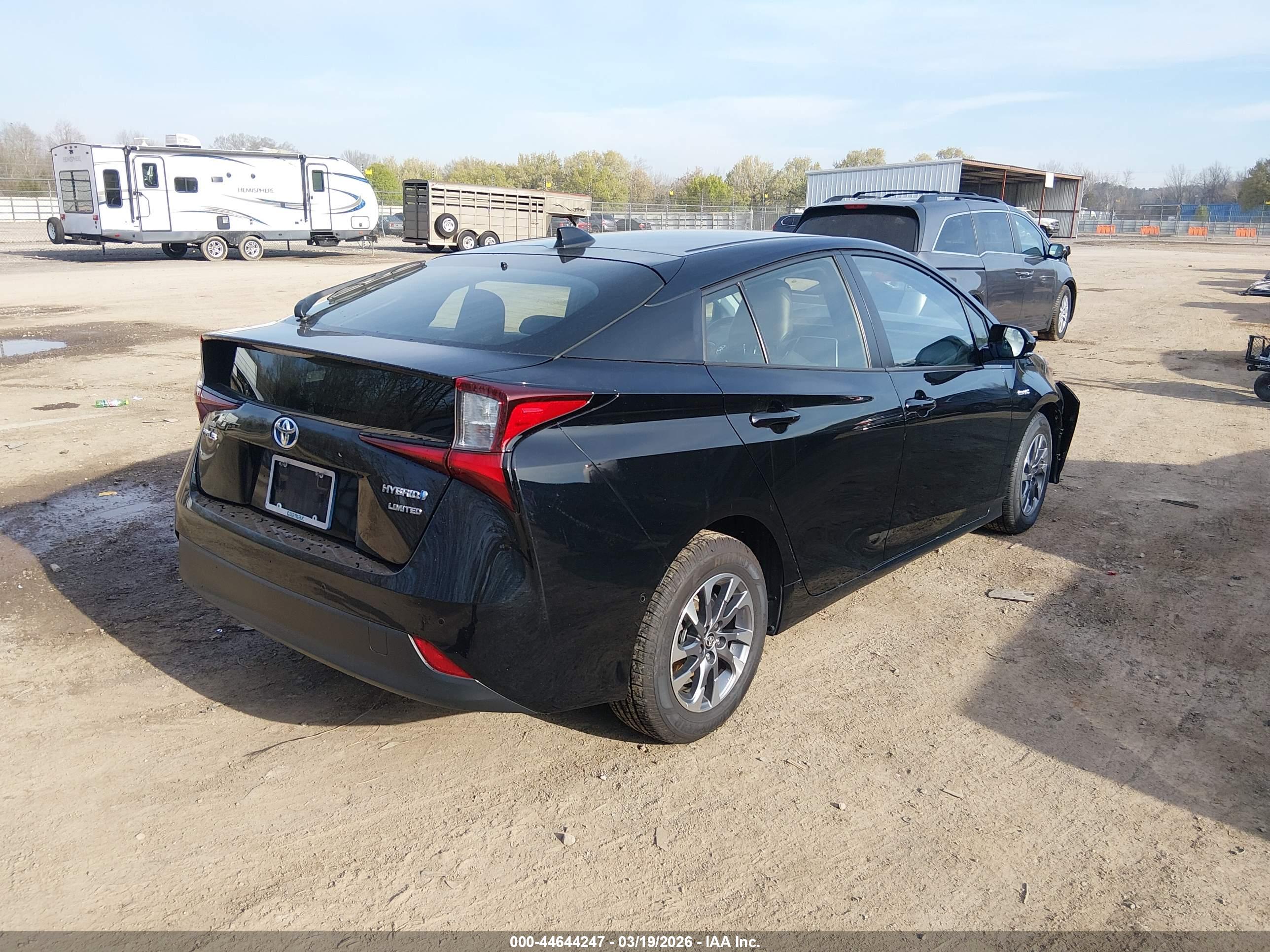 TOYOTA PRIUS image 4