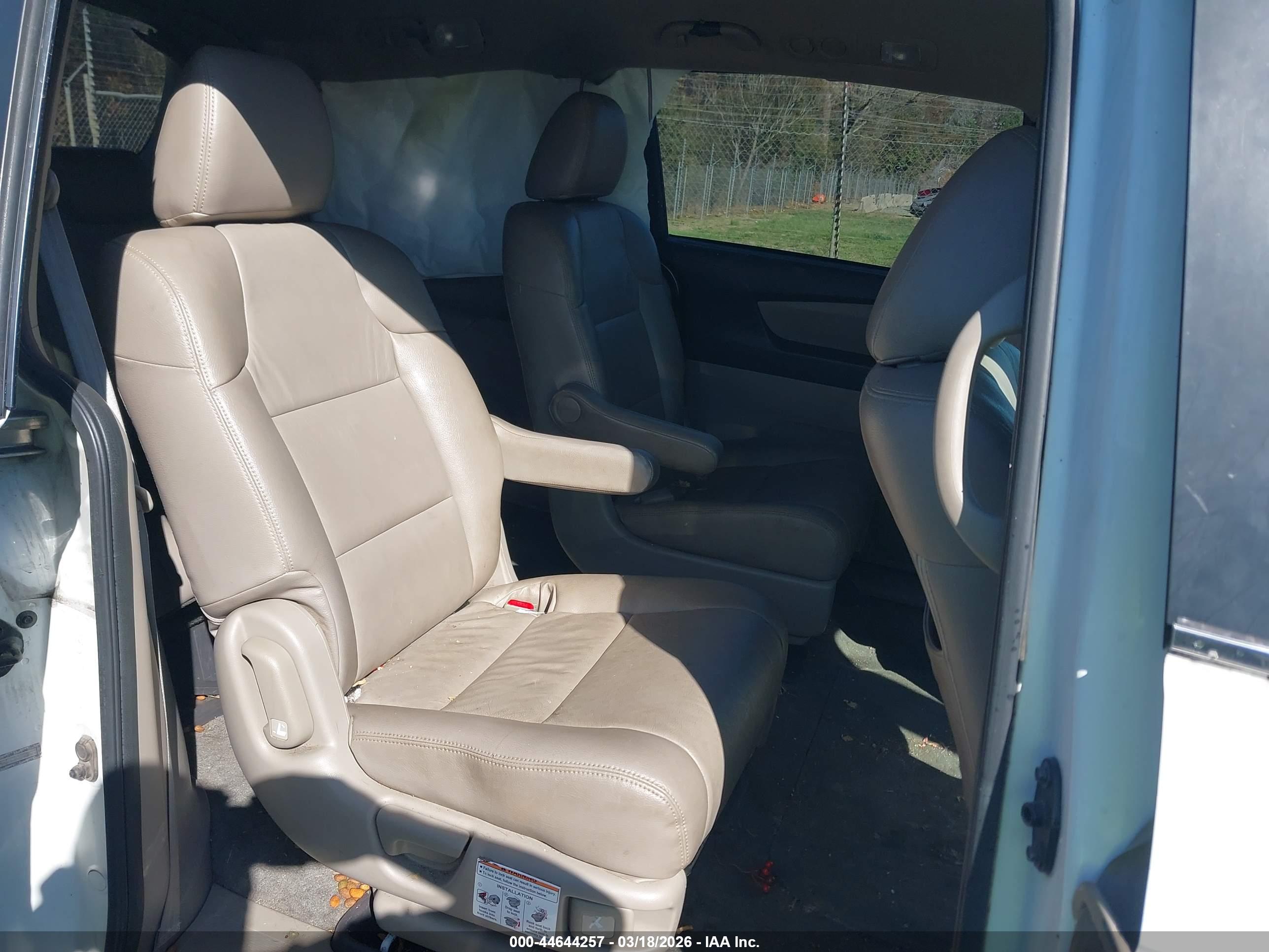 HONDA ODYSSEY image 8