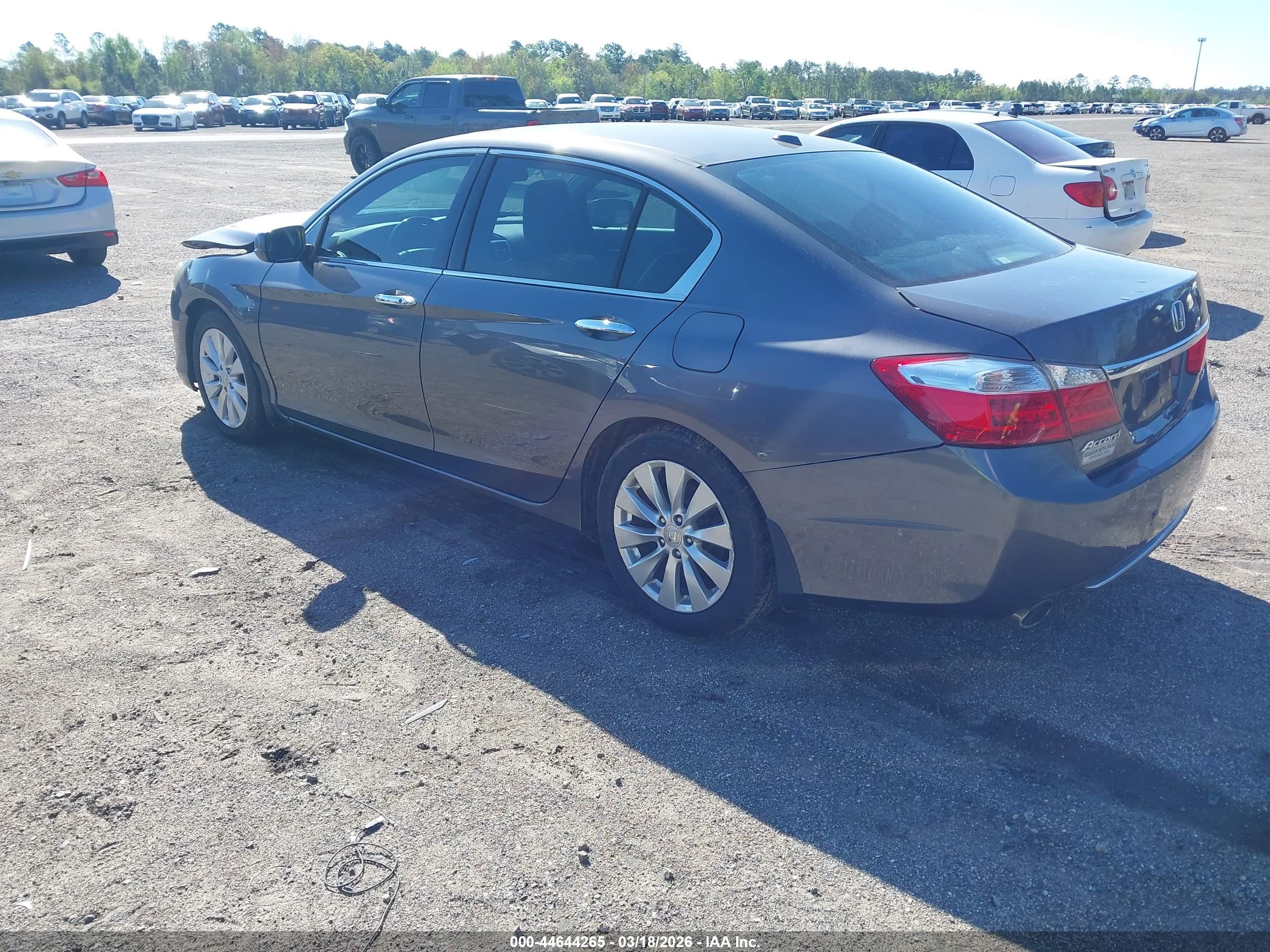 HONDA ACCORD image 3