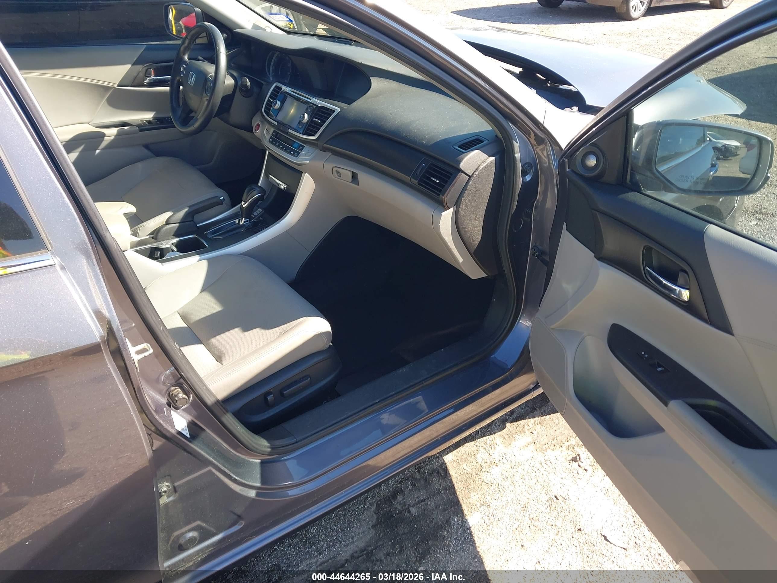 HONDA ACCORD image 5
