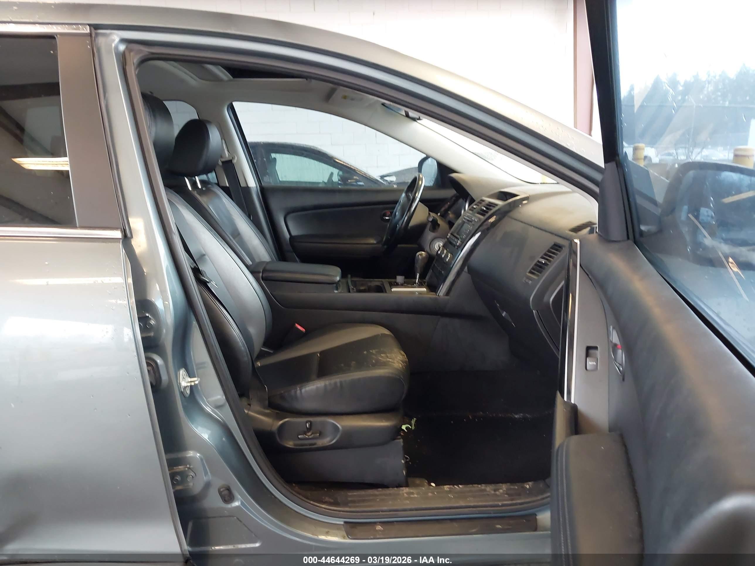 MAZDA CX-9 image 5