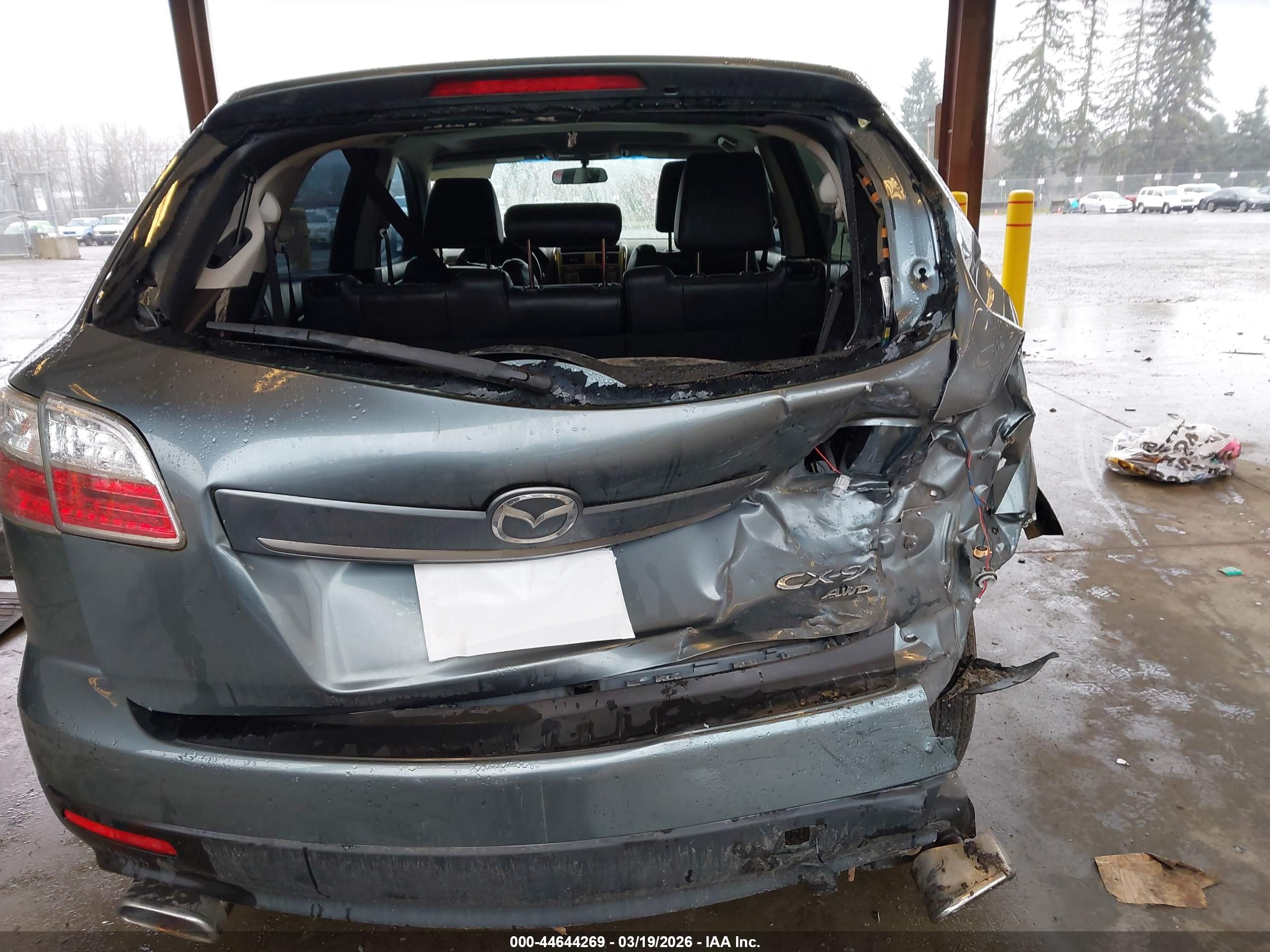 MAZDA CX-9 image 6