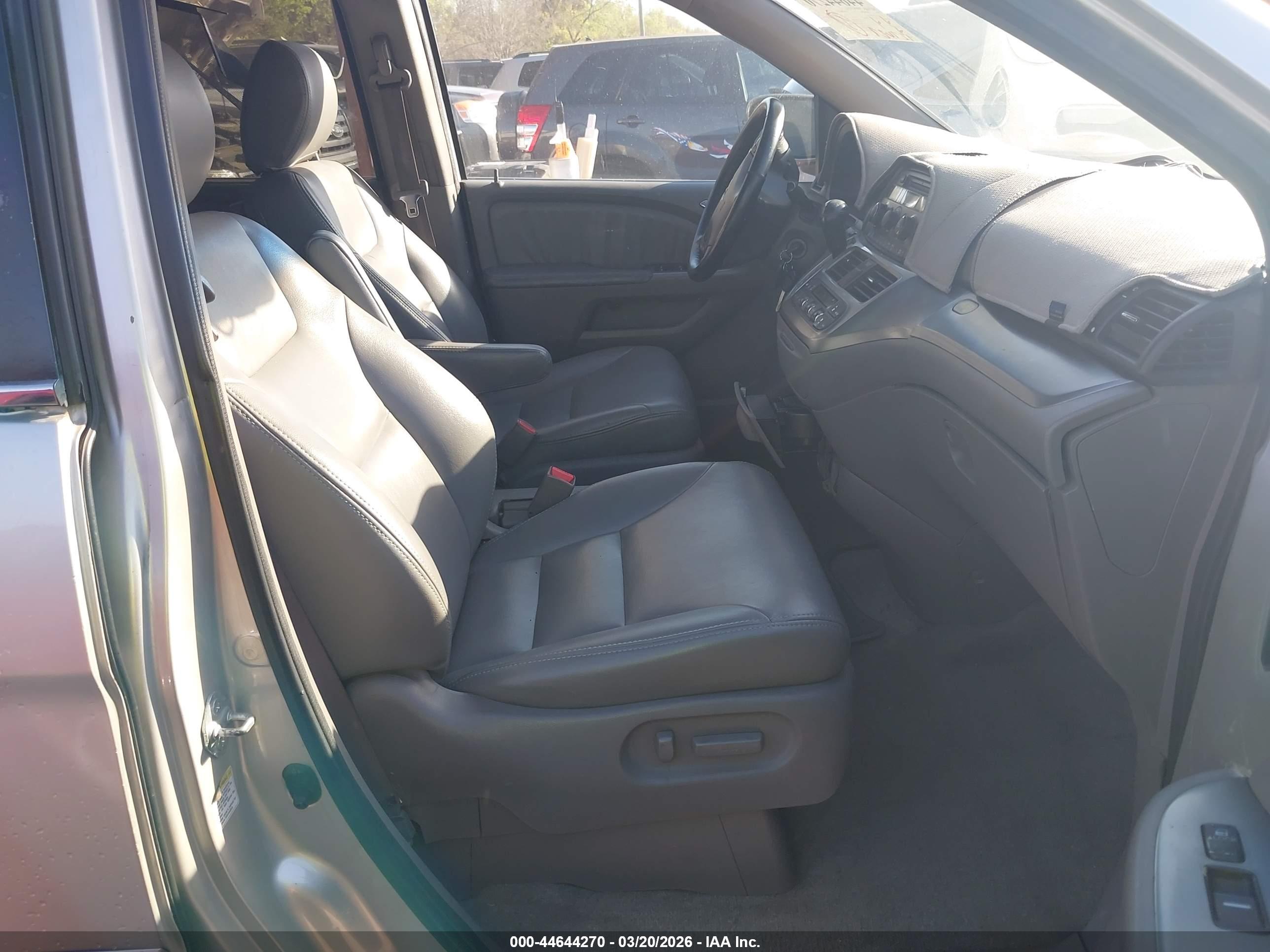 HONDA ODYSSEY image 5