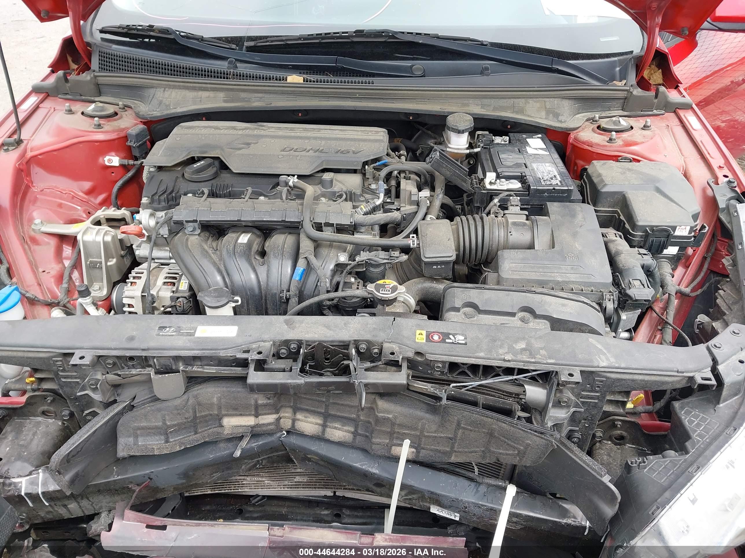 HYUNDAI ELANTRA image 10