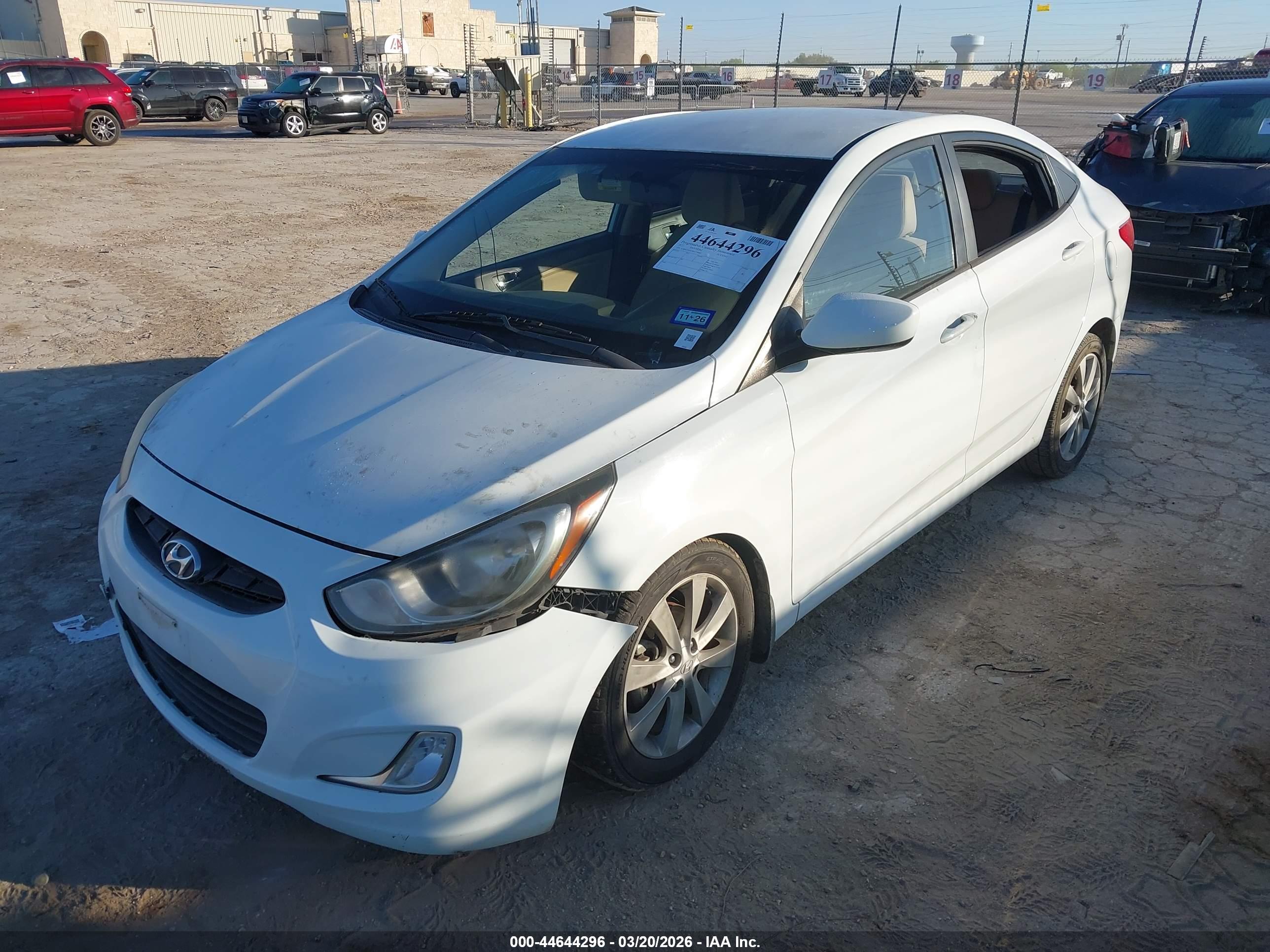 HYUNDAI ACCENT image 6