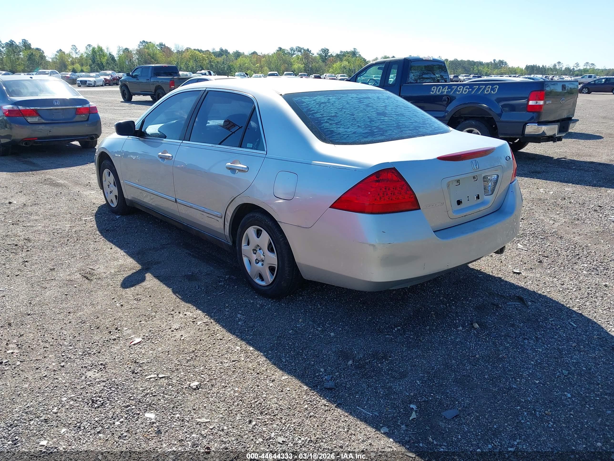HONDA ACCORD image 3