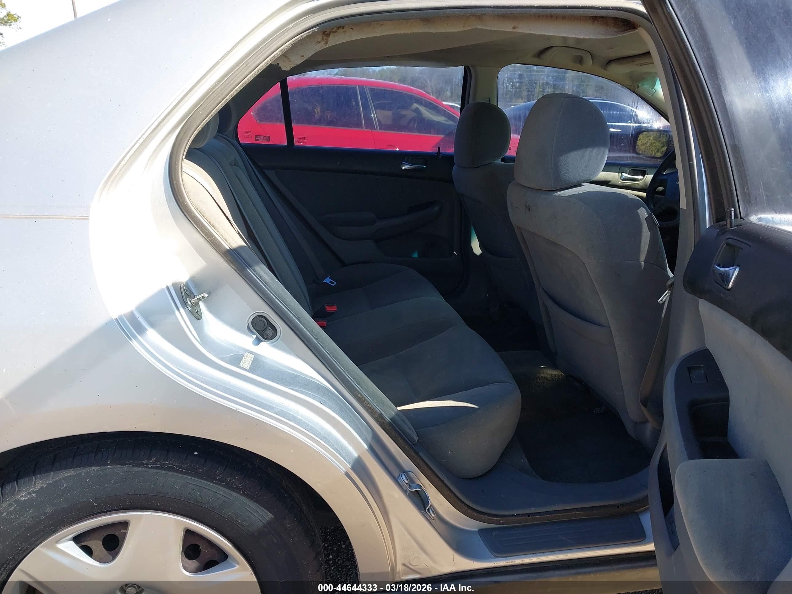 HONDA ACCORD image 8