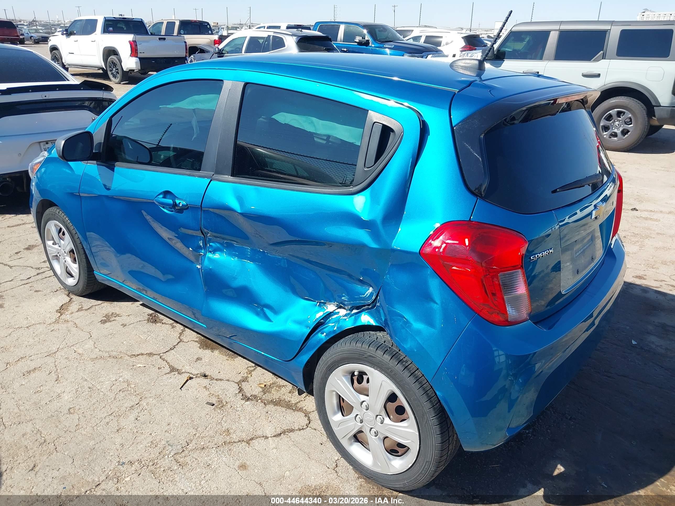 CHEVROLET SPARK image 3