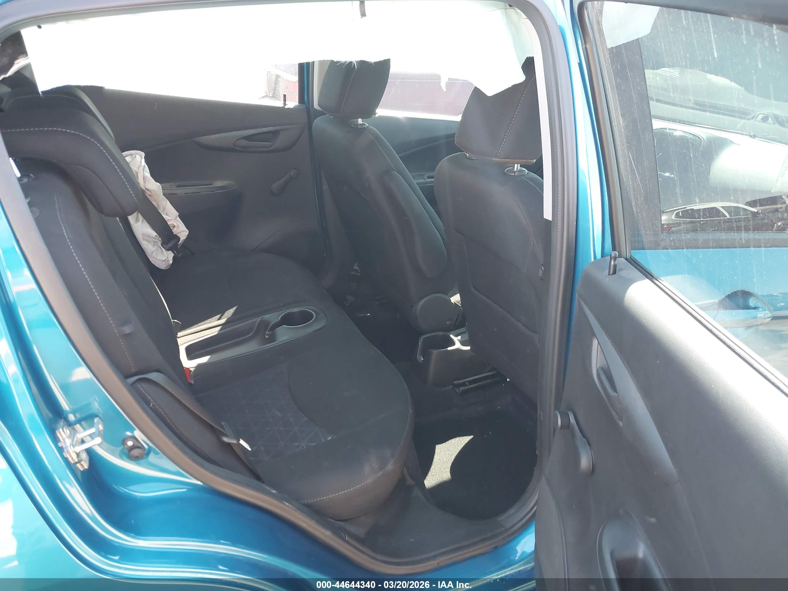 CHEVROLET SPARK image 8