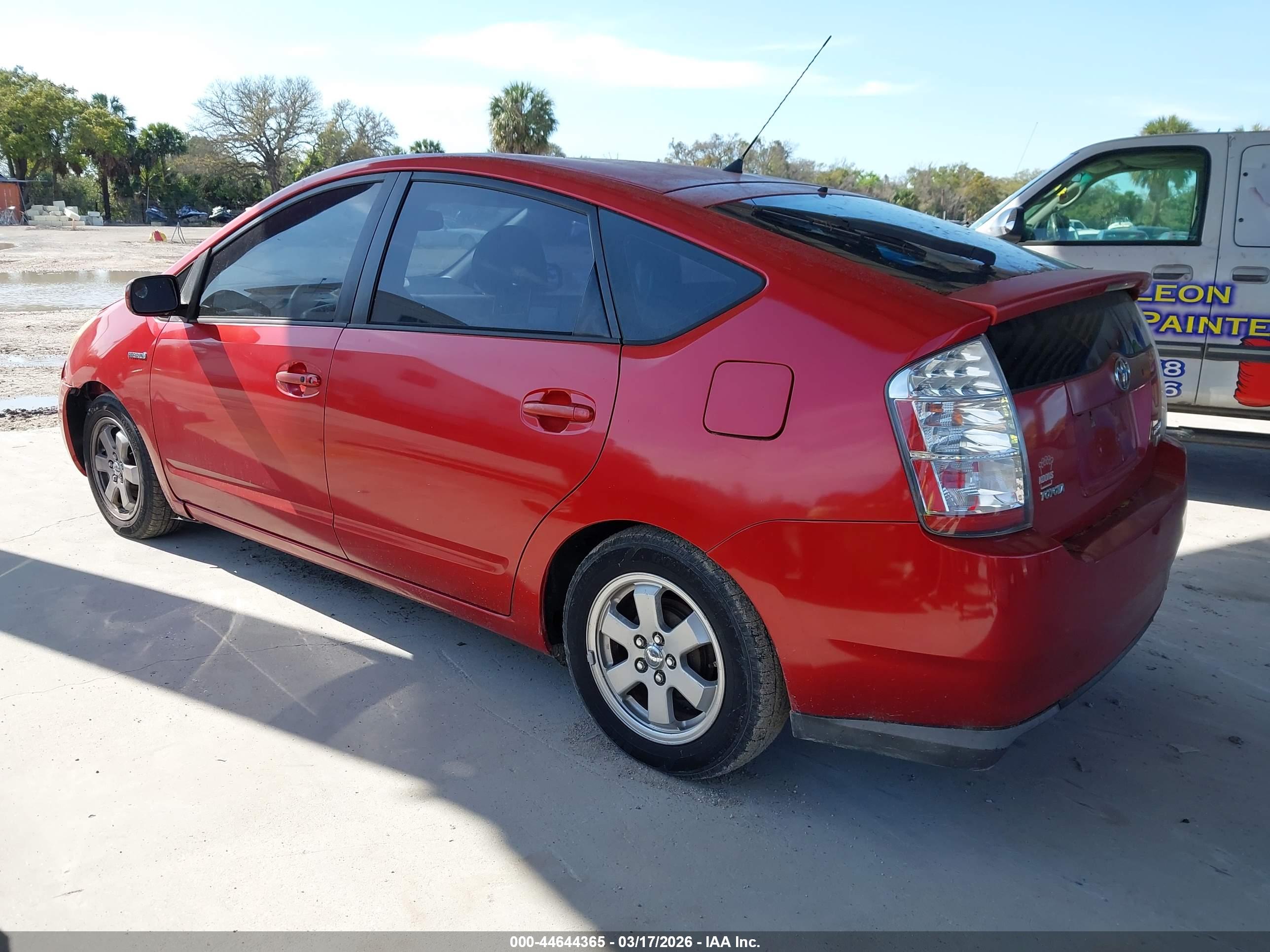 TOYOTA PRIUS image 3