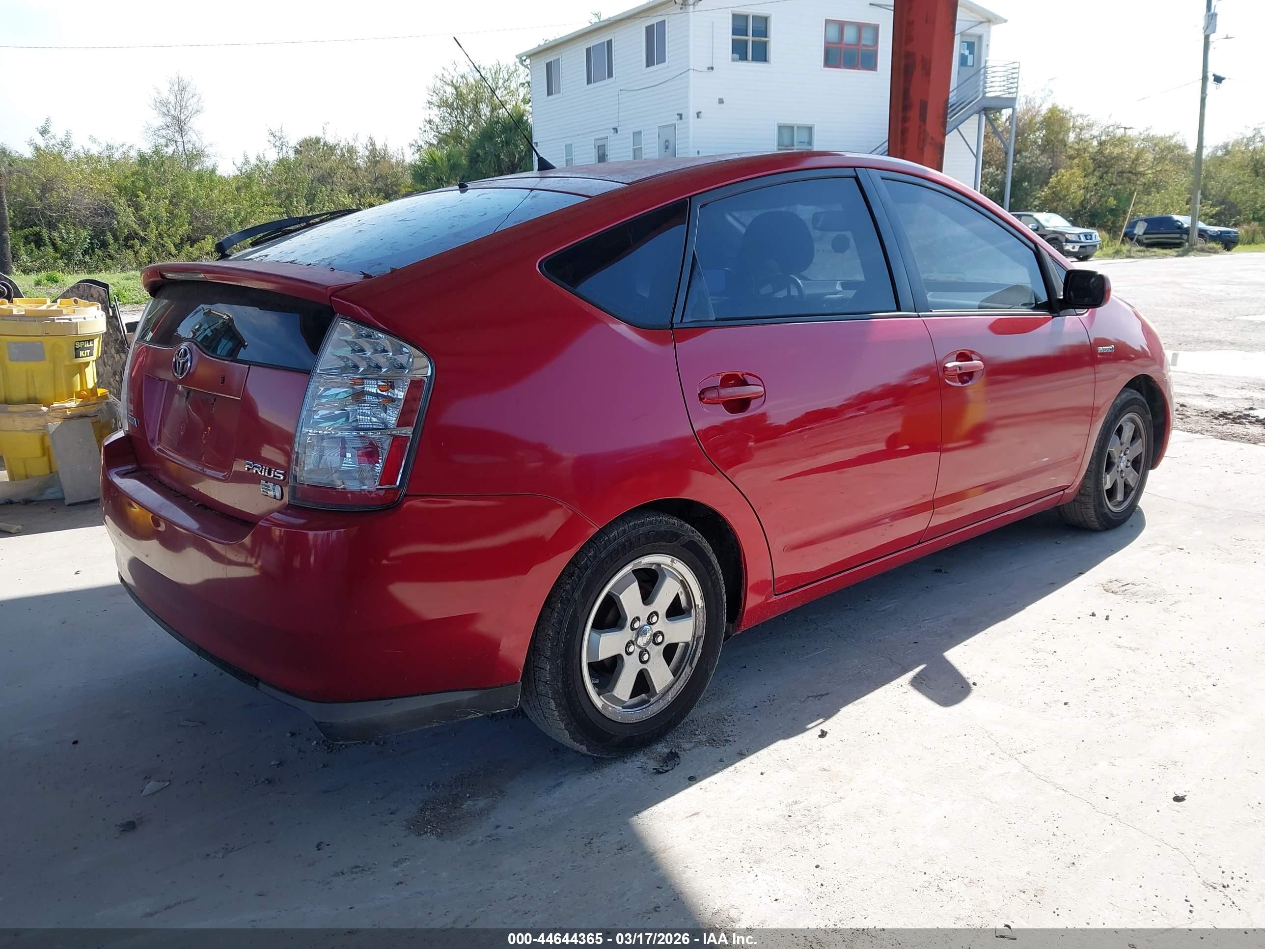 TOYOTA PRIUS image 4