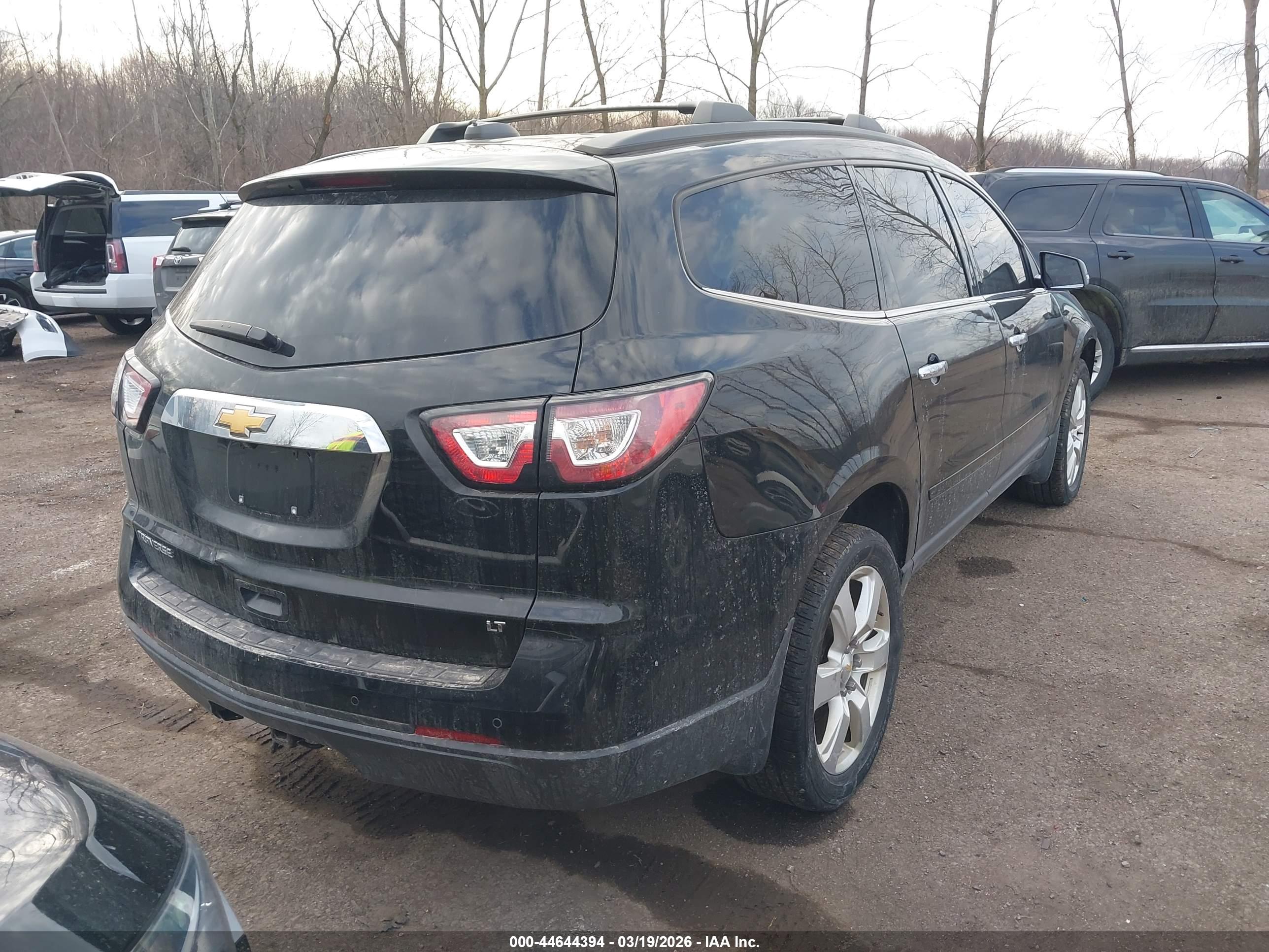 CHEVROLET TRAVERSE image 4
