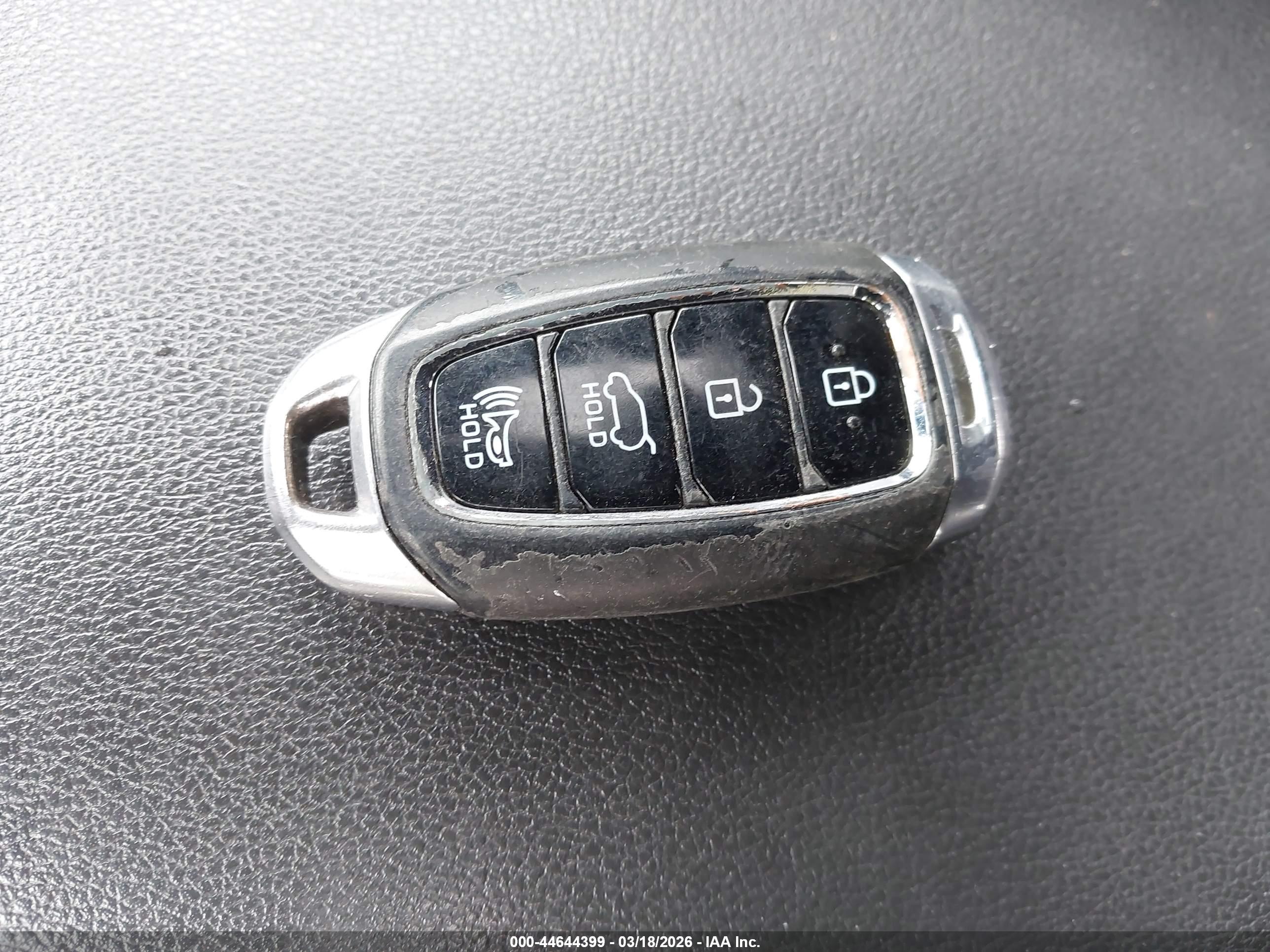 HYUNDAI KONA image 11