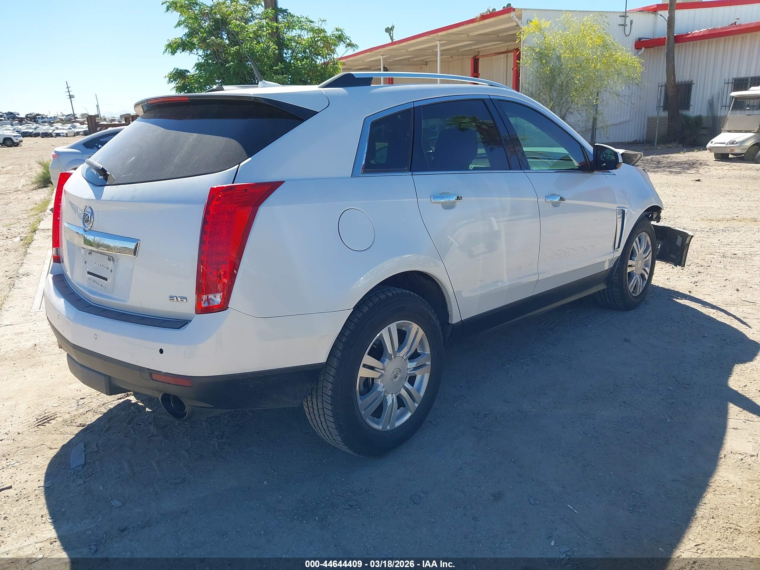 CADILLAC SRX image 4
